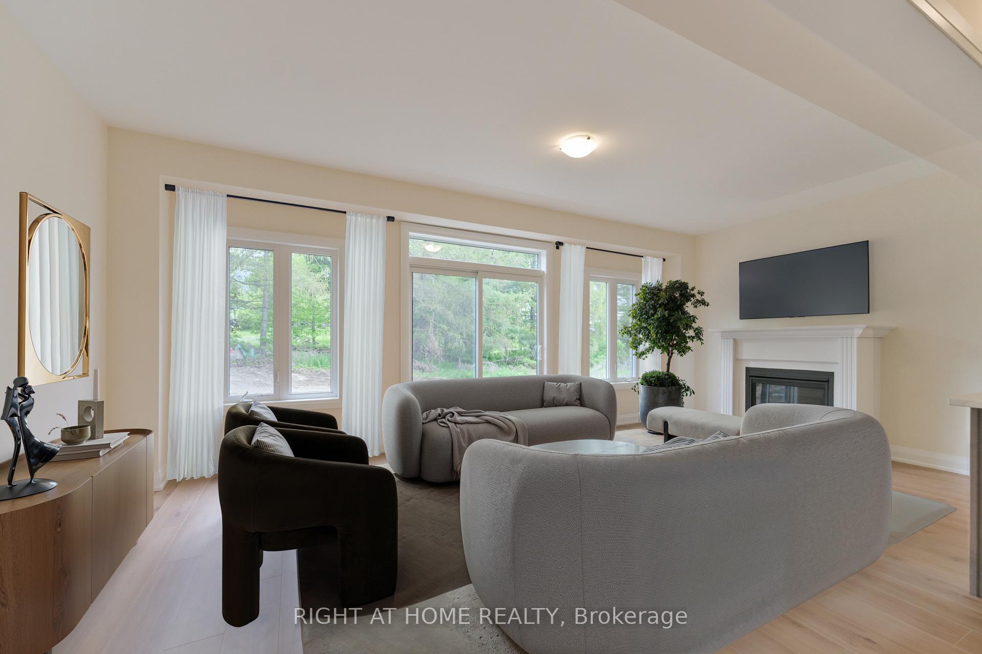 Photo 3 of 74 North Garden Boulevard, Scugog, Port Perry — HOMEH