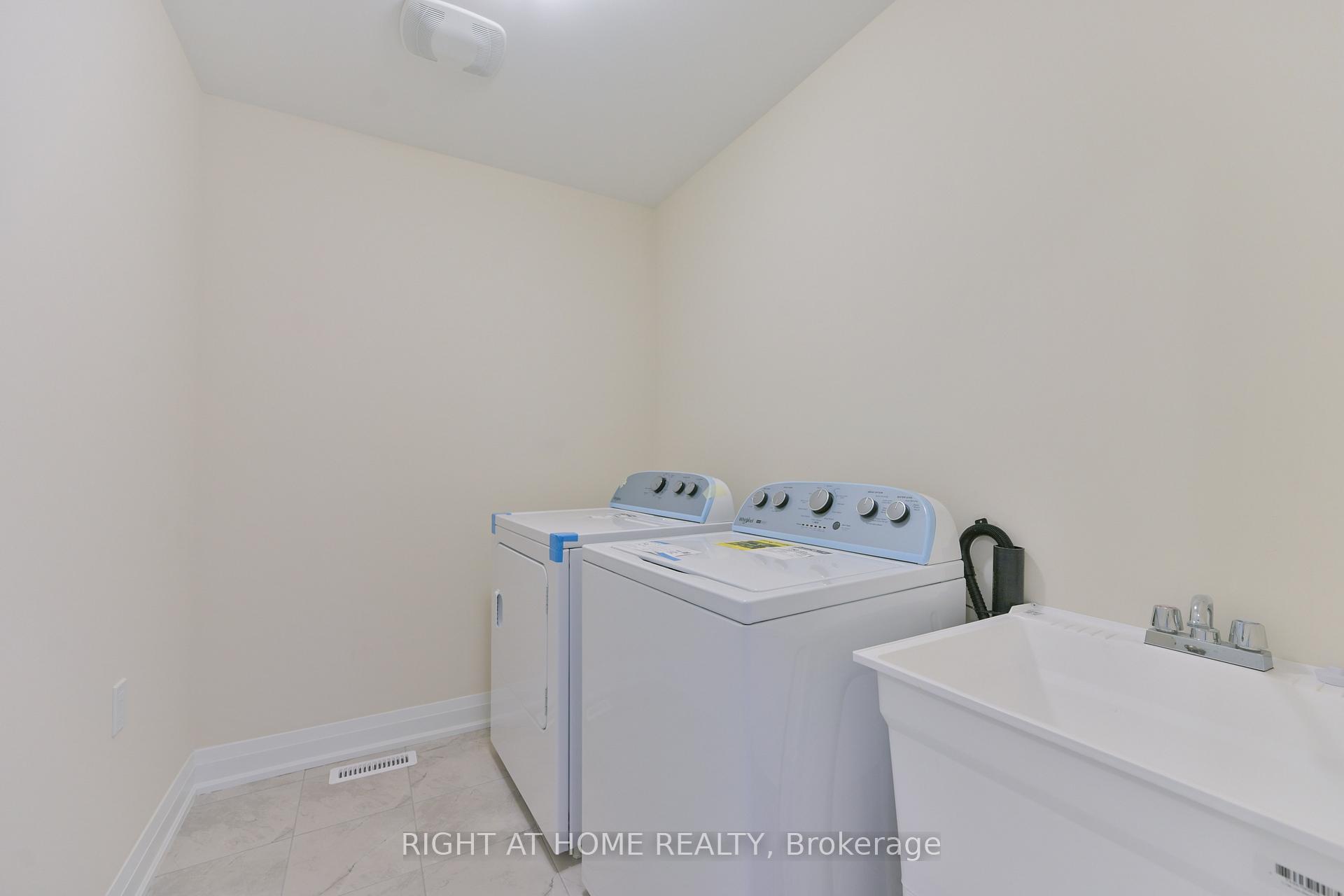 Photo 20 of 74 North Garden Boulevard, Scugog, Port Perry — HOMEH
