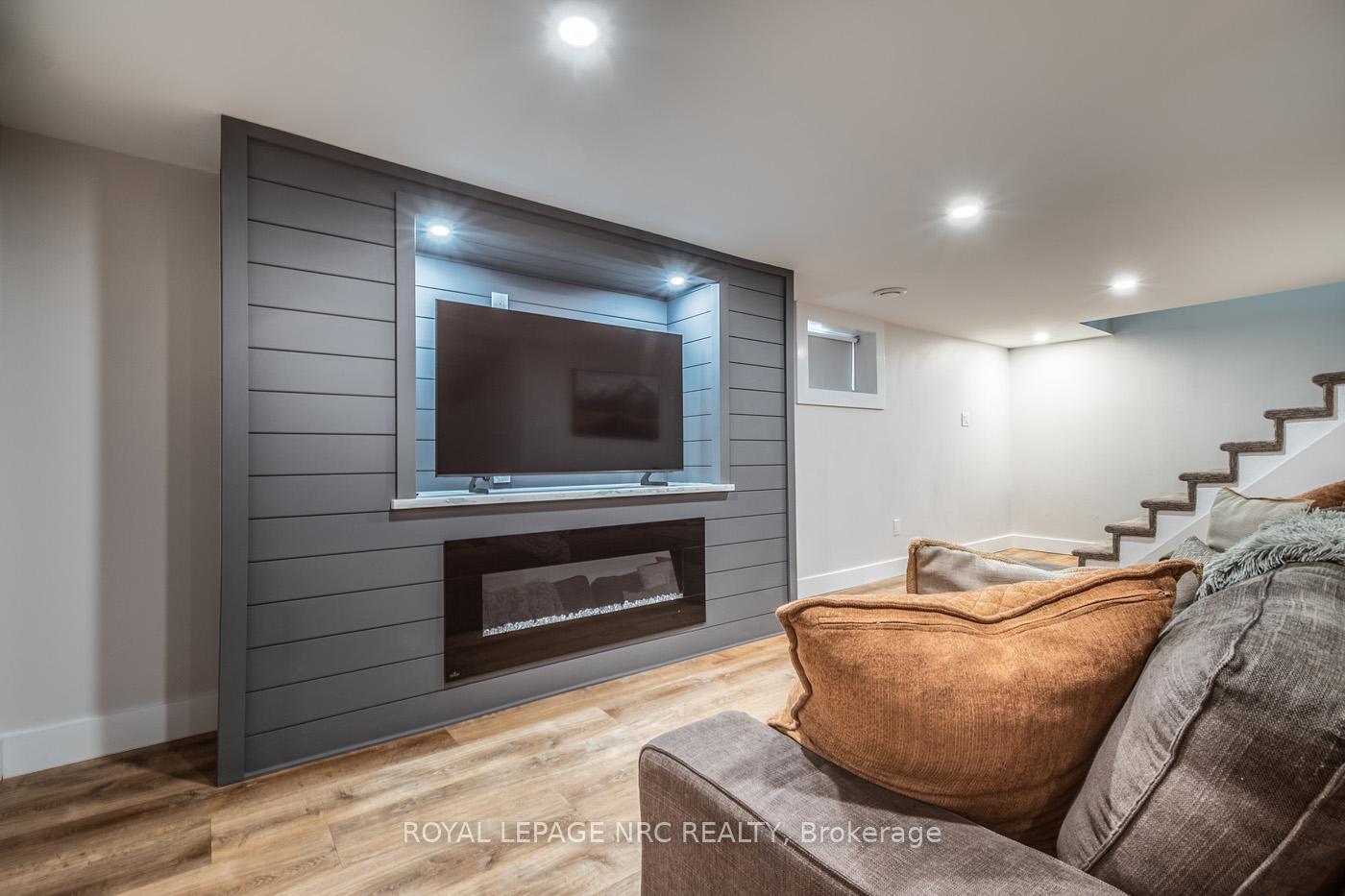 Photo 21 of 134 George Street, St. Catharines, Downtown — HOMEH