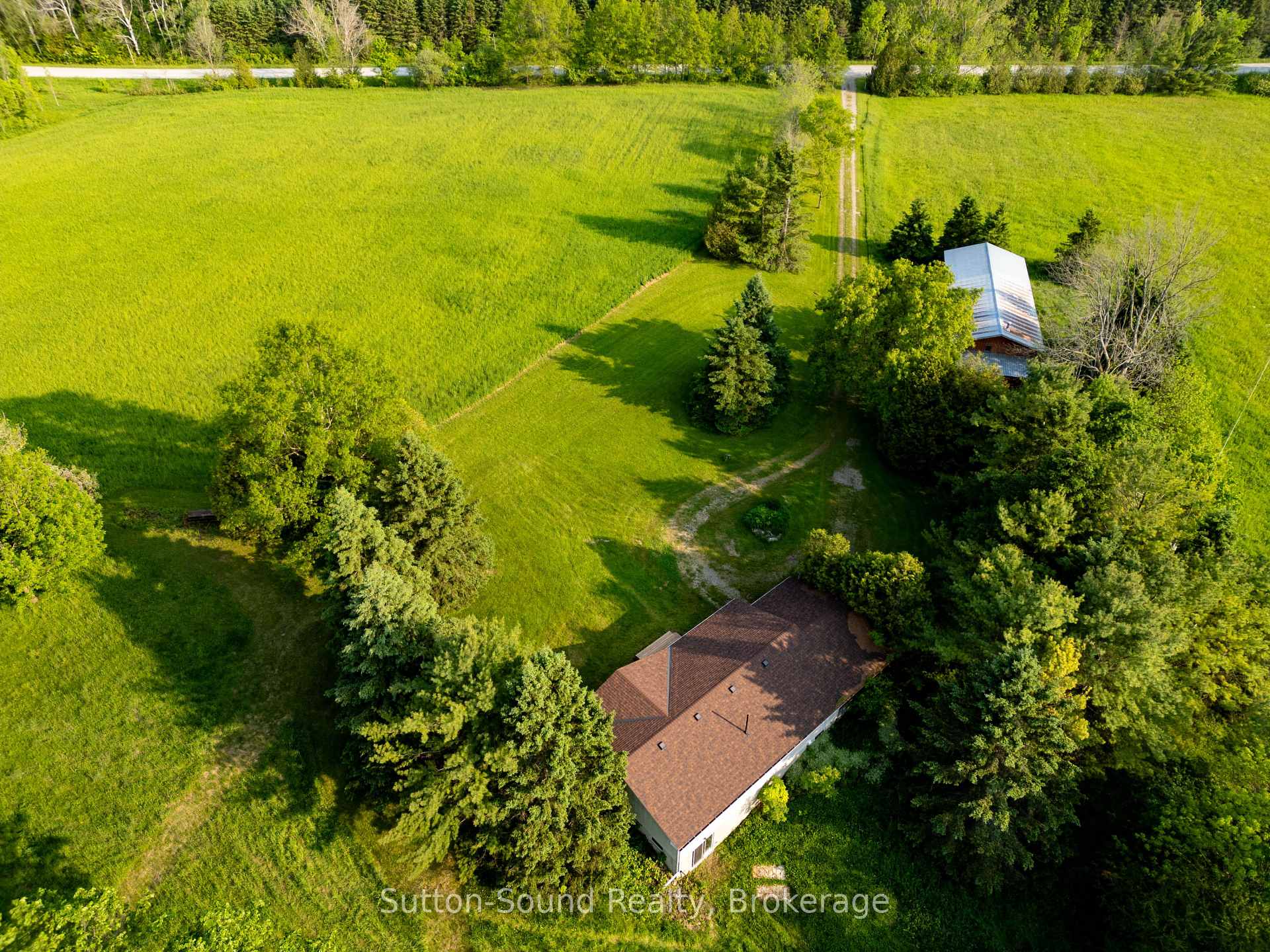 Photo 6 of 105331 10 Side Road, Meaford — HOMEH