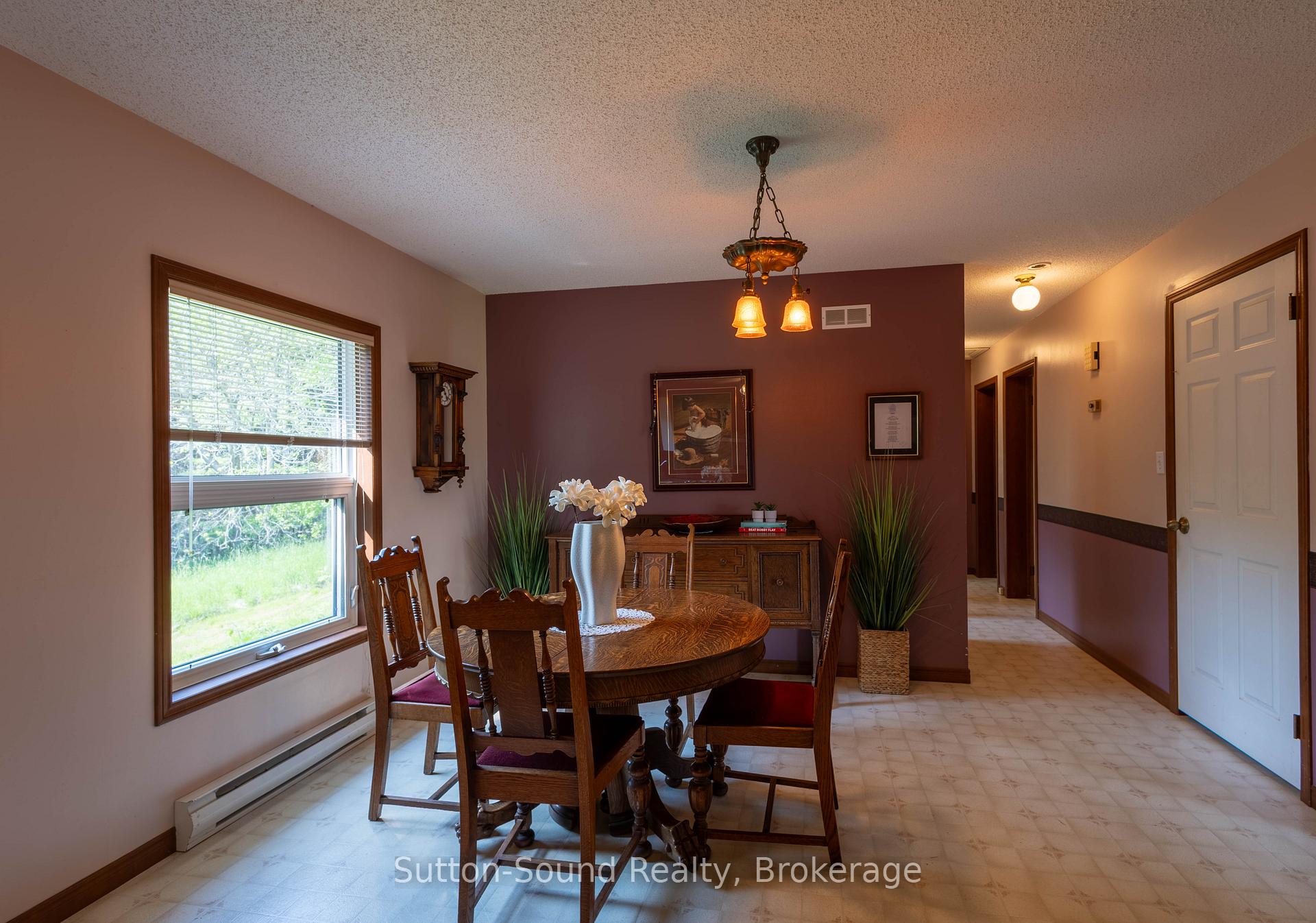 Photo 12 of 105331 10 Side Road, Meaford — HOMEH