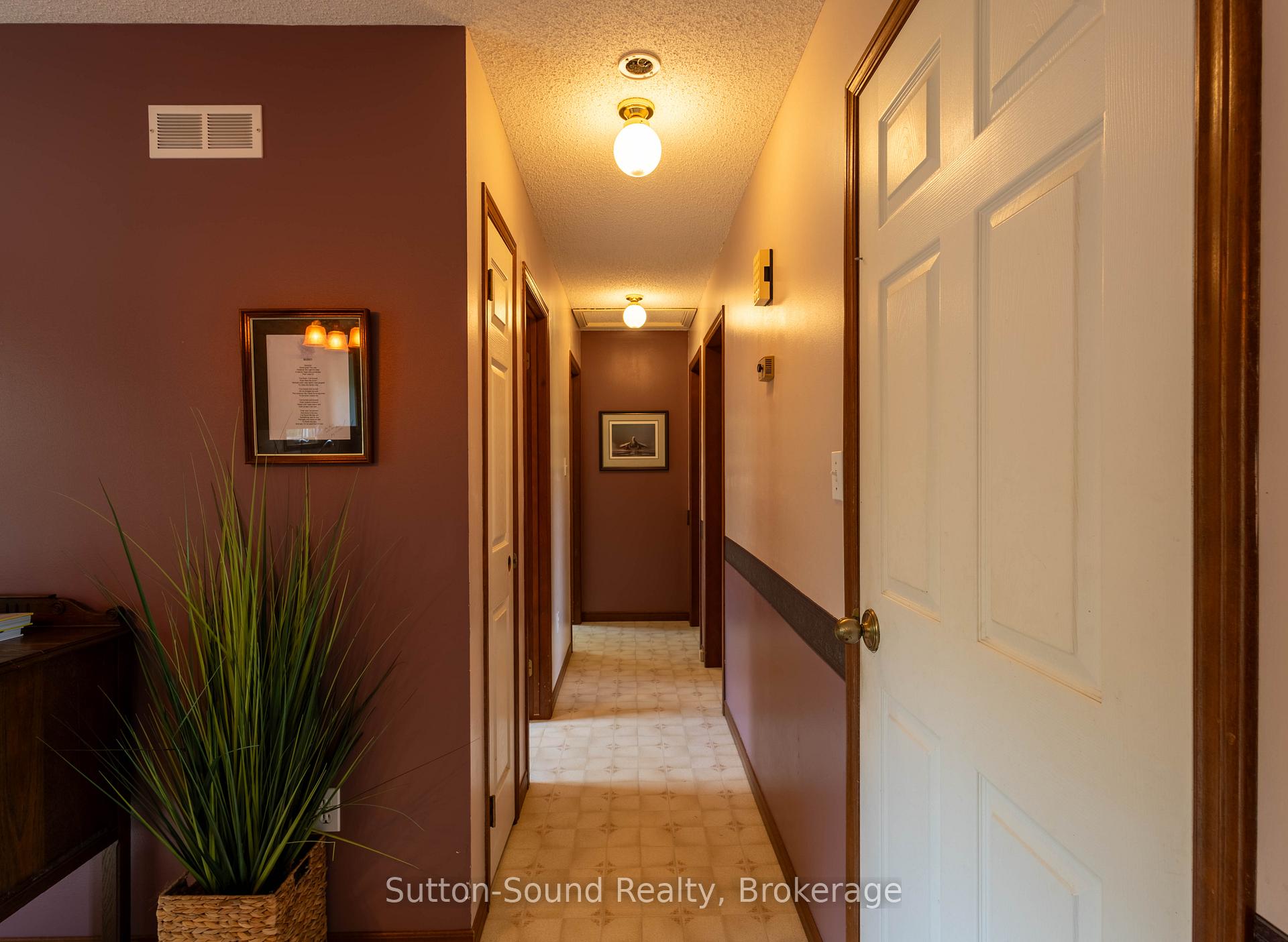 Photo 20 of 105331 10 Side Road, Meaford — HOMEH
