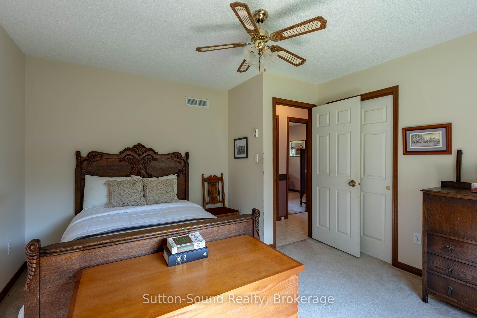 Photo 13 of 105331 10 Side Road, Meaford — HOMEH