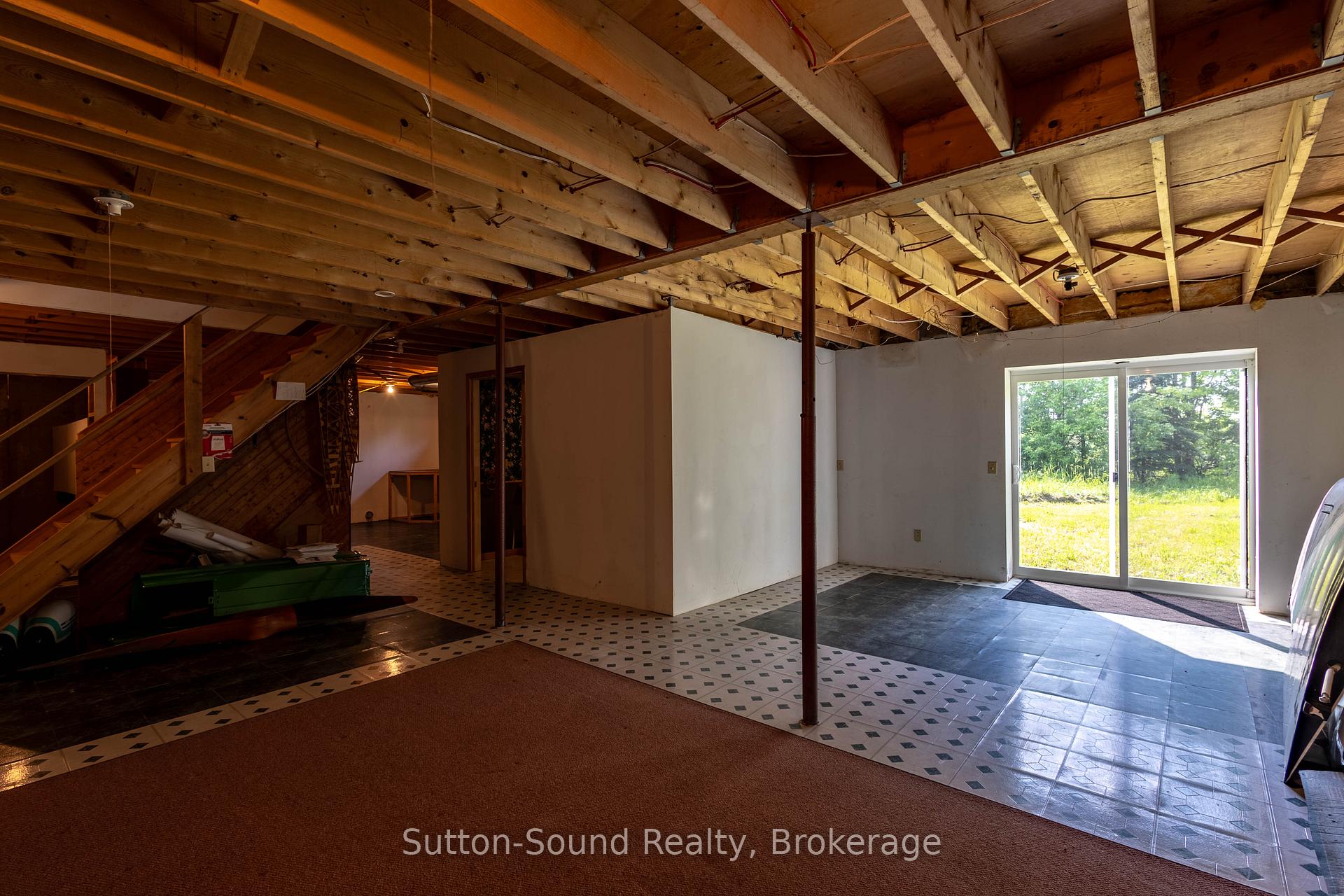 Photo 16 of 105331 10 Side Road, Meaford — HOMEH
