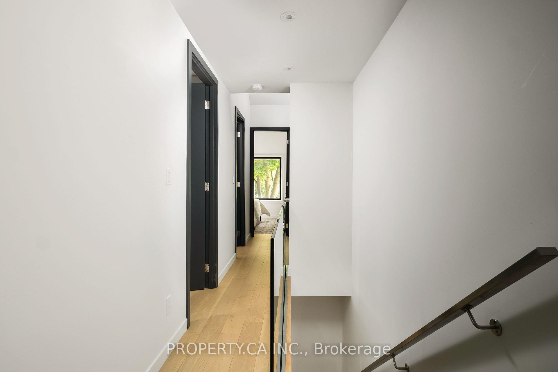 Photo 12 of 112 Billings Avenue, Toronto, Greenwood-Coxwell — HOMEH