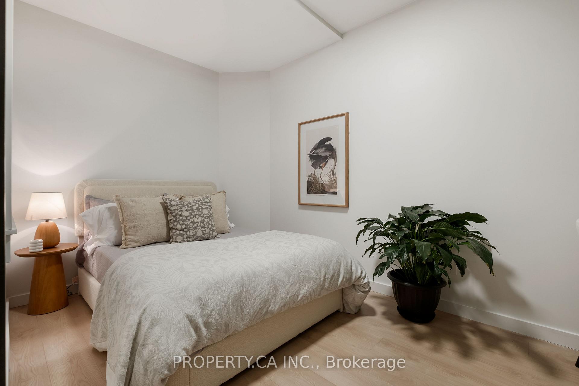 Photo 38 of 112 Billings Avenue, Toronto, Greenwood-Coxwell — HOMEH