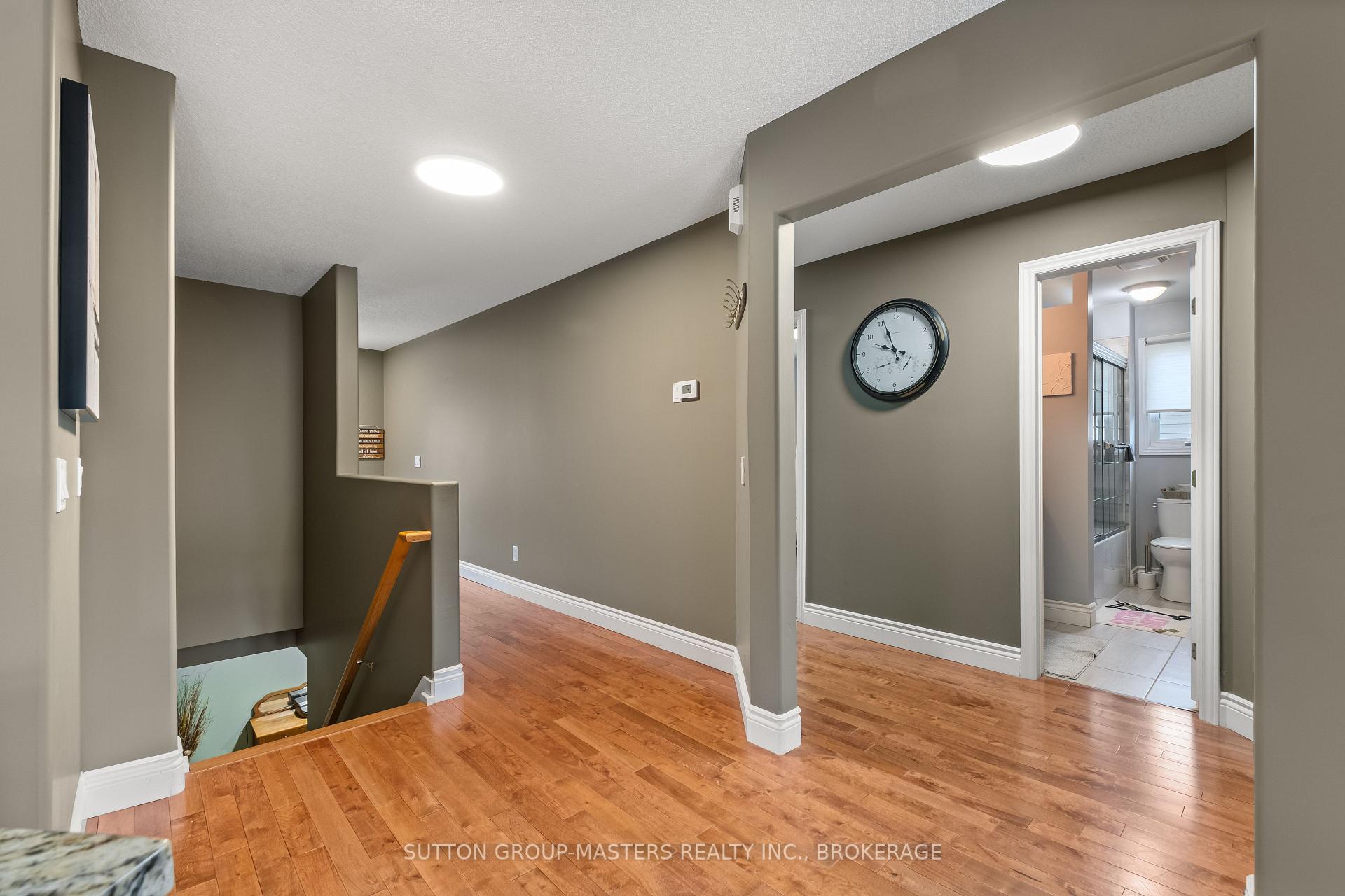 Photo 2 of 377 Boxwood Street, Kingston, South of Taylor-Kidd Blvd — HOMEH