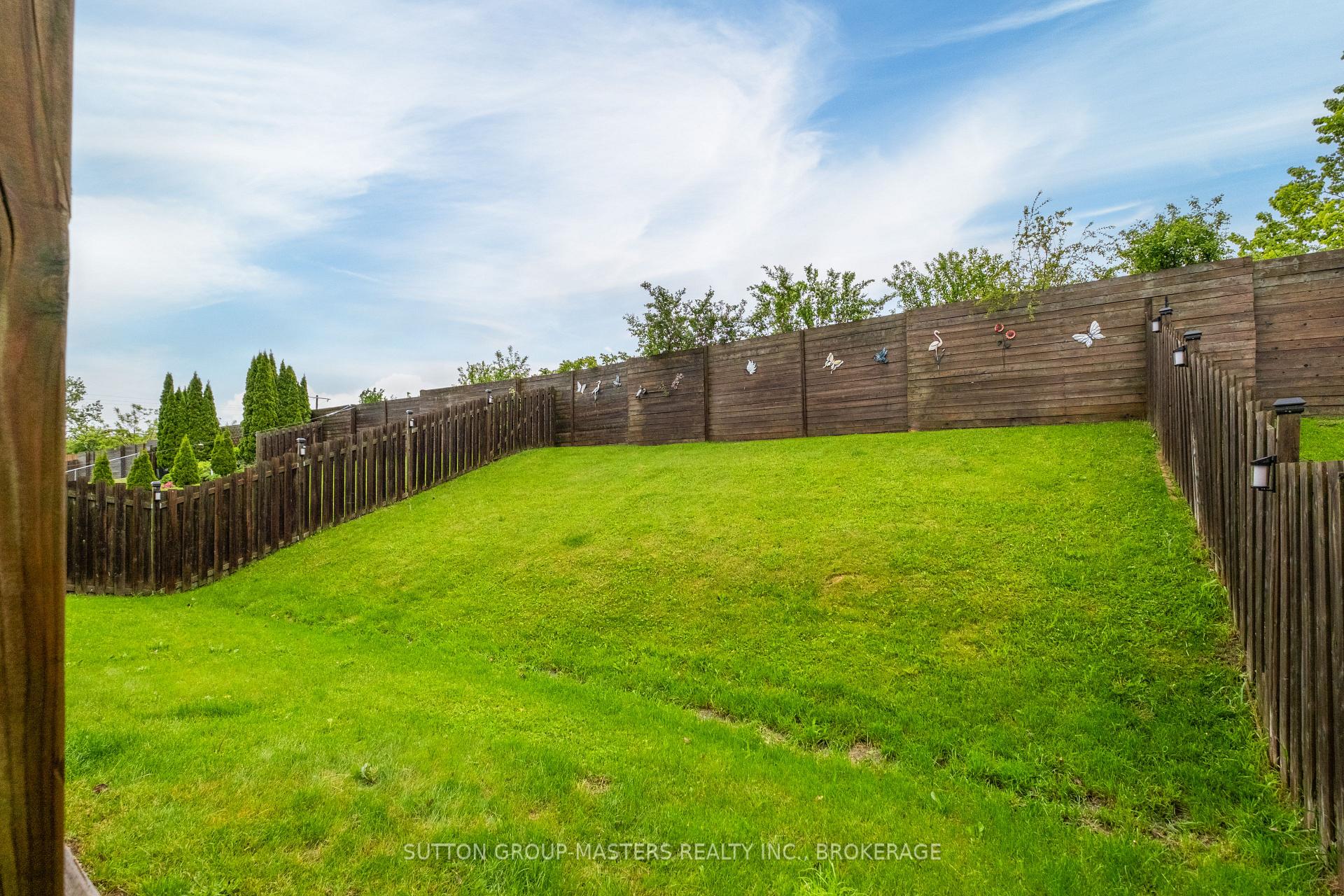 Photo 32 of 377 Boxwood Street, Kingston, South of Taylor-Kidd Blvd — HOMEH