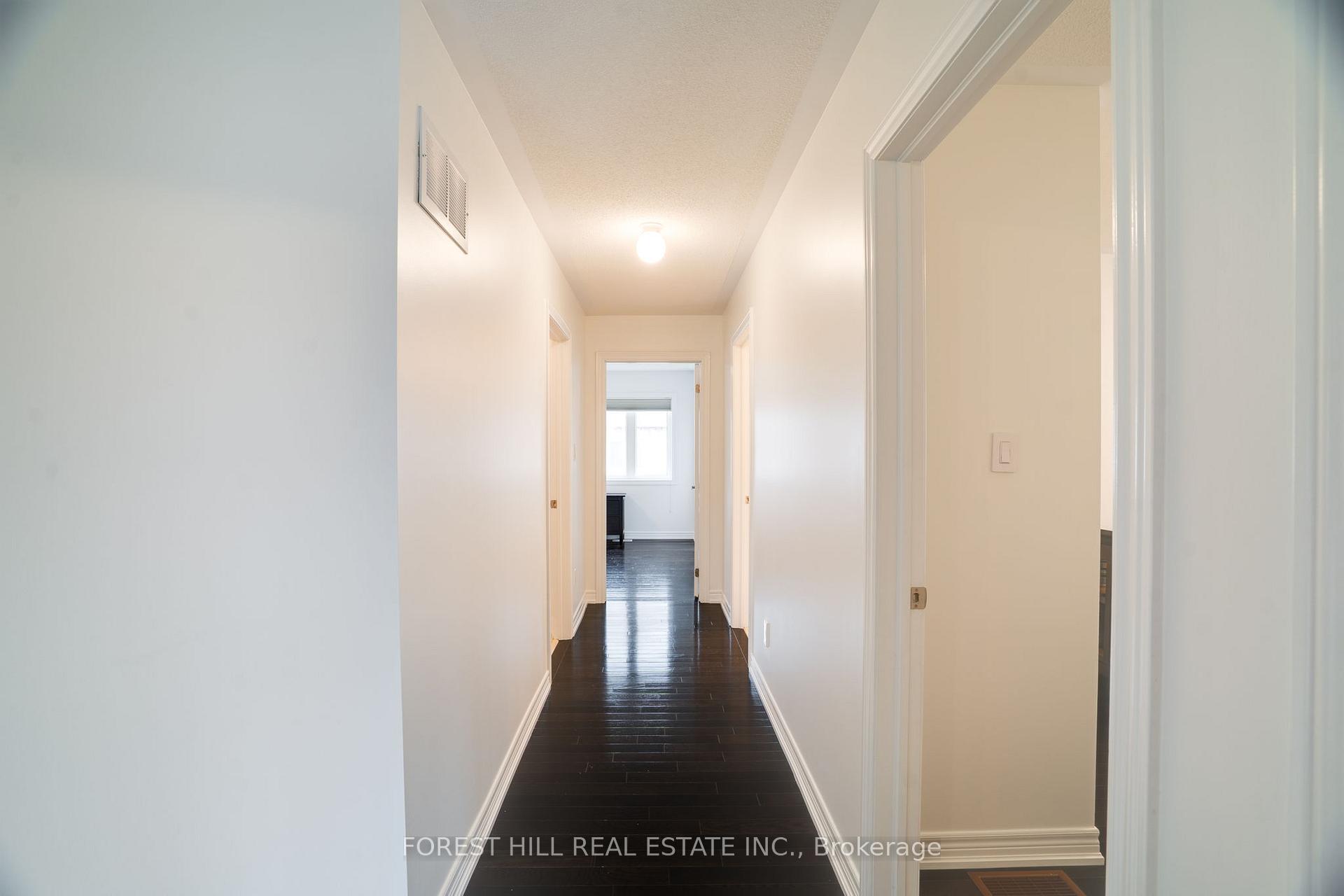 Photo 3 of 127 Rumsey Road, Vaughan, Patterson — HOMEH
