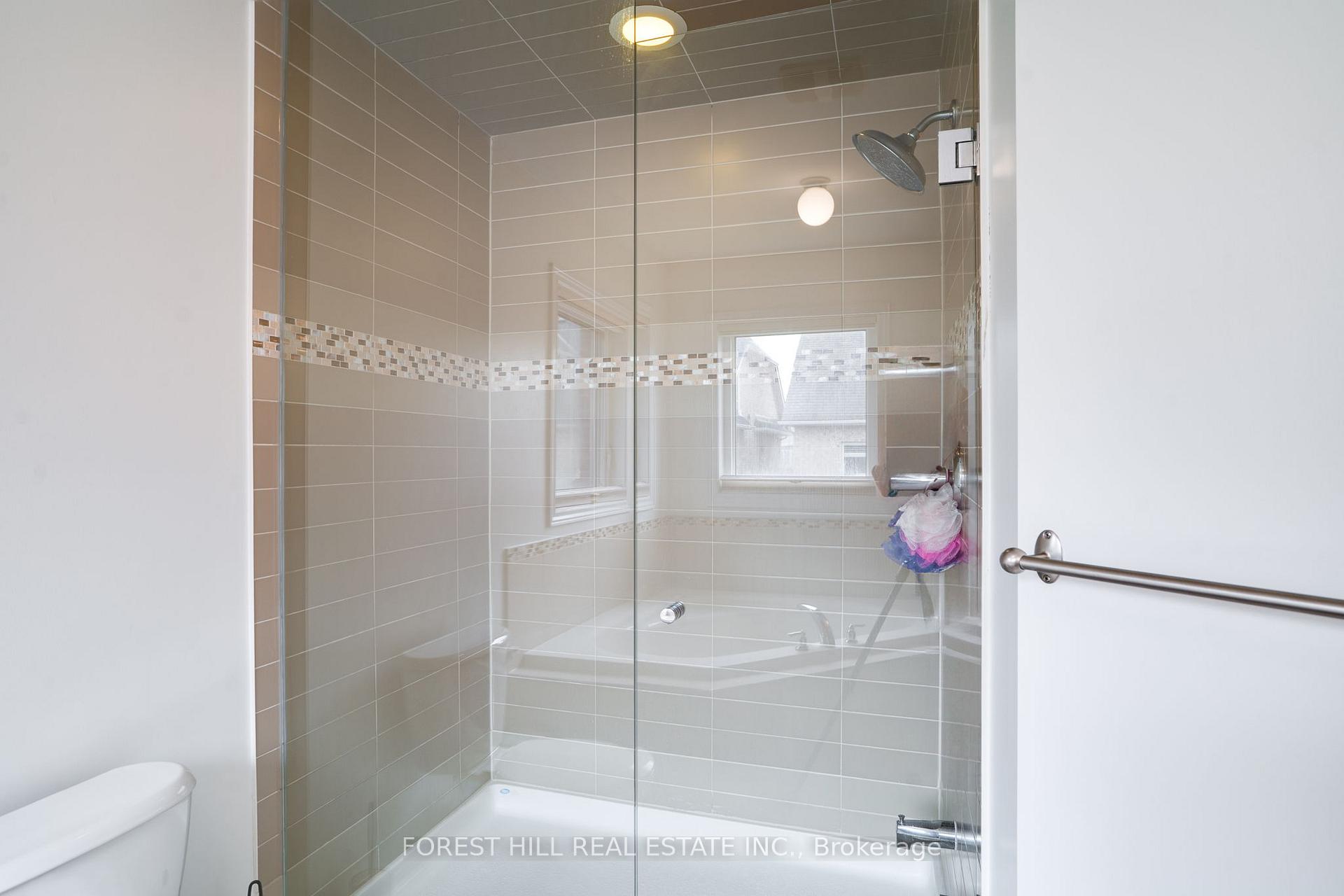 Photo 12 of 127 Rumsey Road, Vaughan, Patterson — HOMEH