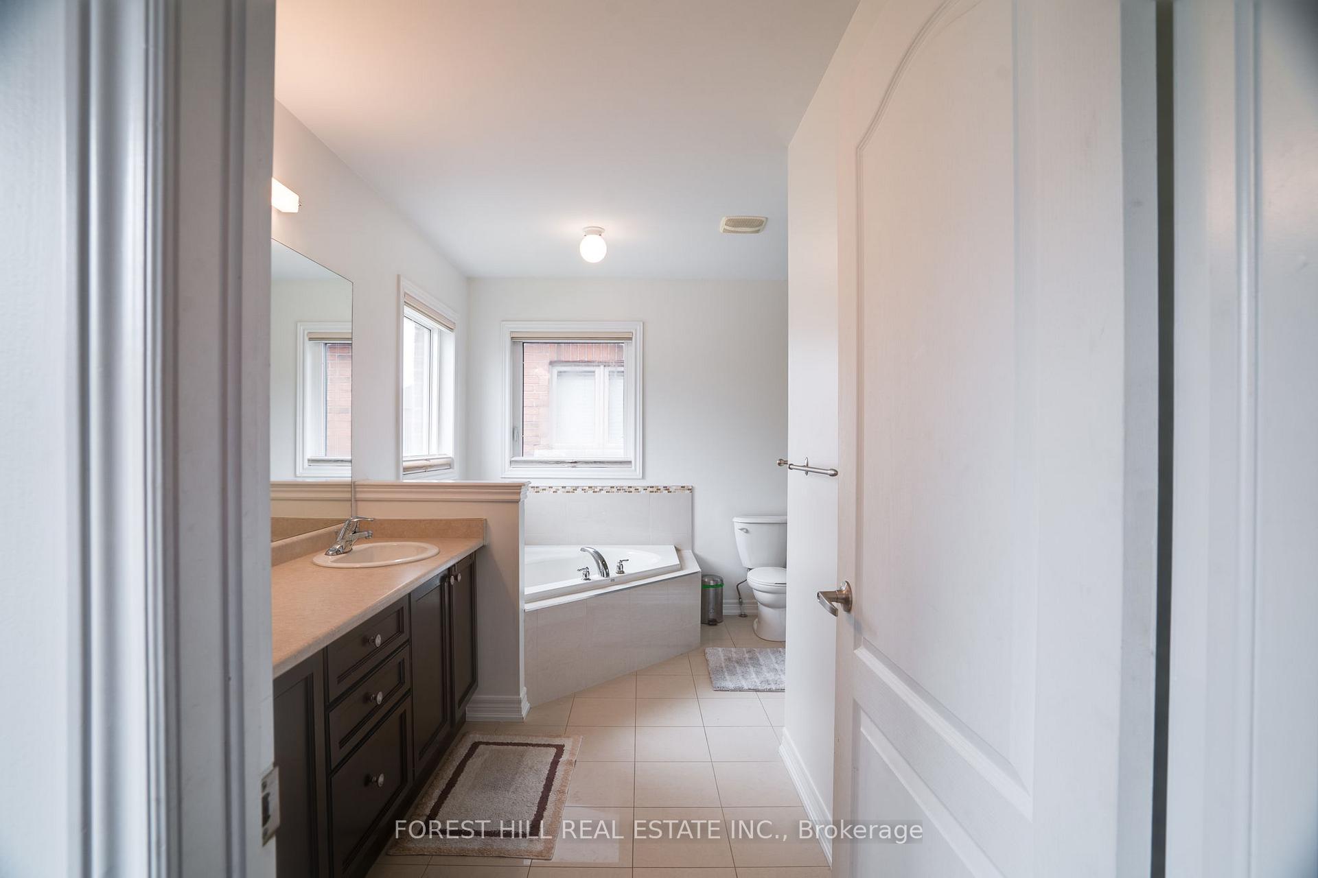Photo 20 of 127 Rumsey Road, Vaughan, Patterson — HOMEH