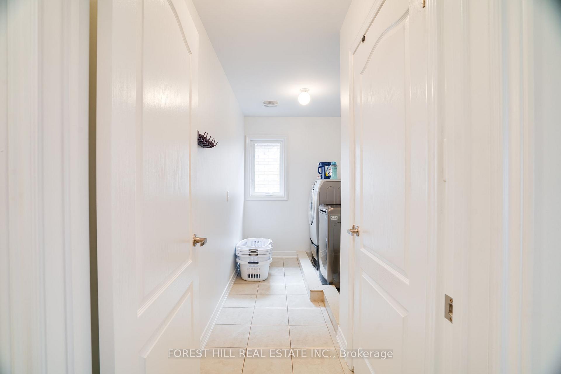 Photo 25 of 127 Rumsey Road, Vaughan, Patterson — HOMEH