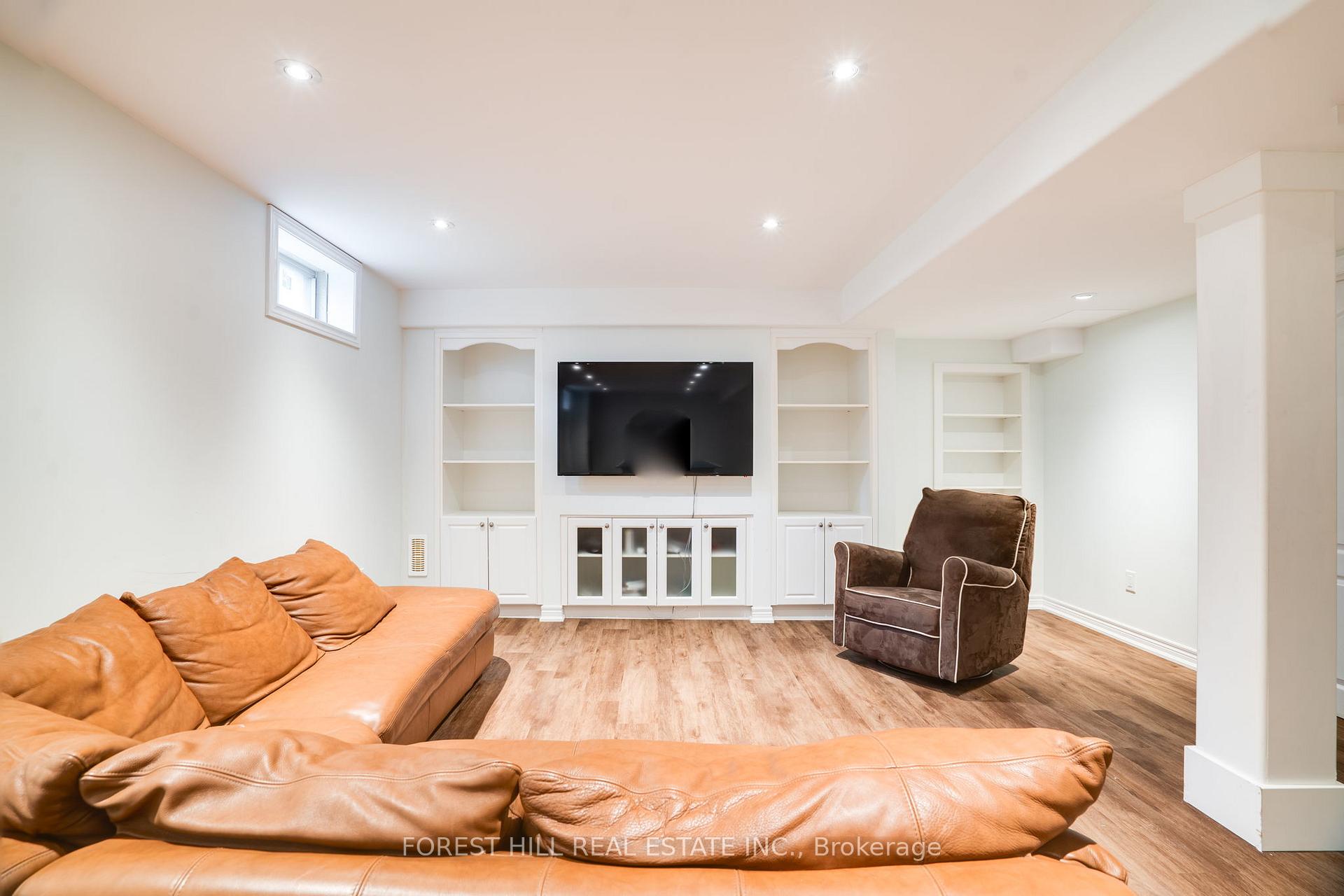 Photo 29 of 127 Rumsey Road, Vaughan, Patterson — HOMEH
