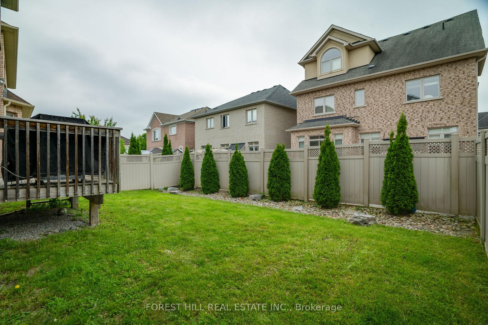 Photo 36 of 127 Rumsey Road, Vaughan, Patterson — HOMEH