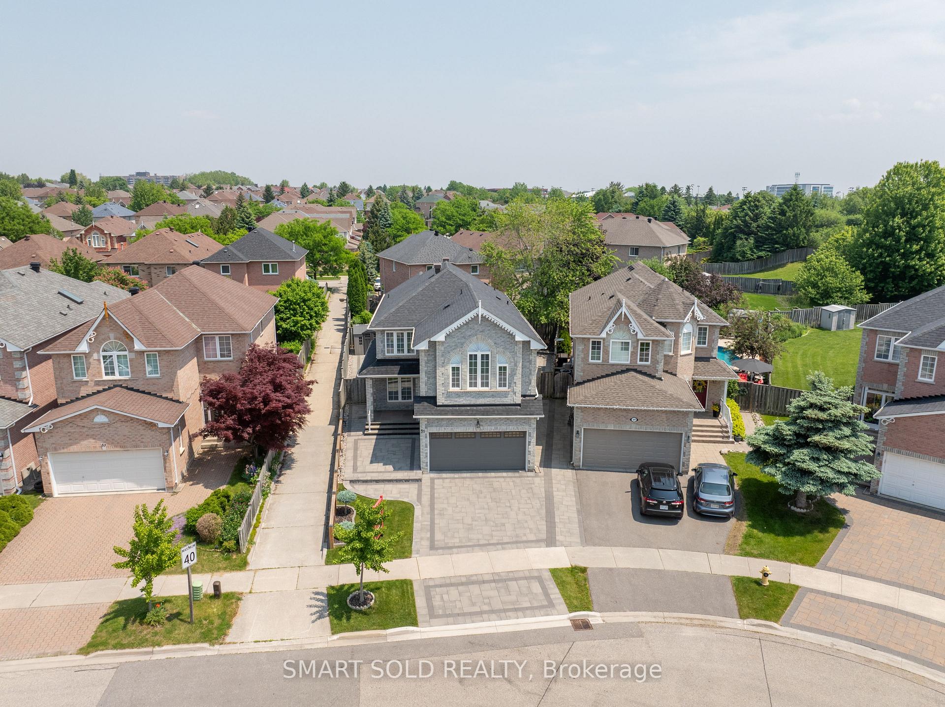 Photo 27 of 51 Houndsbrook Crescent, Markham, Markville — HOMEH