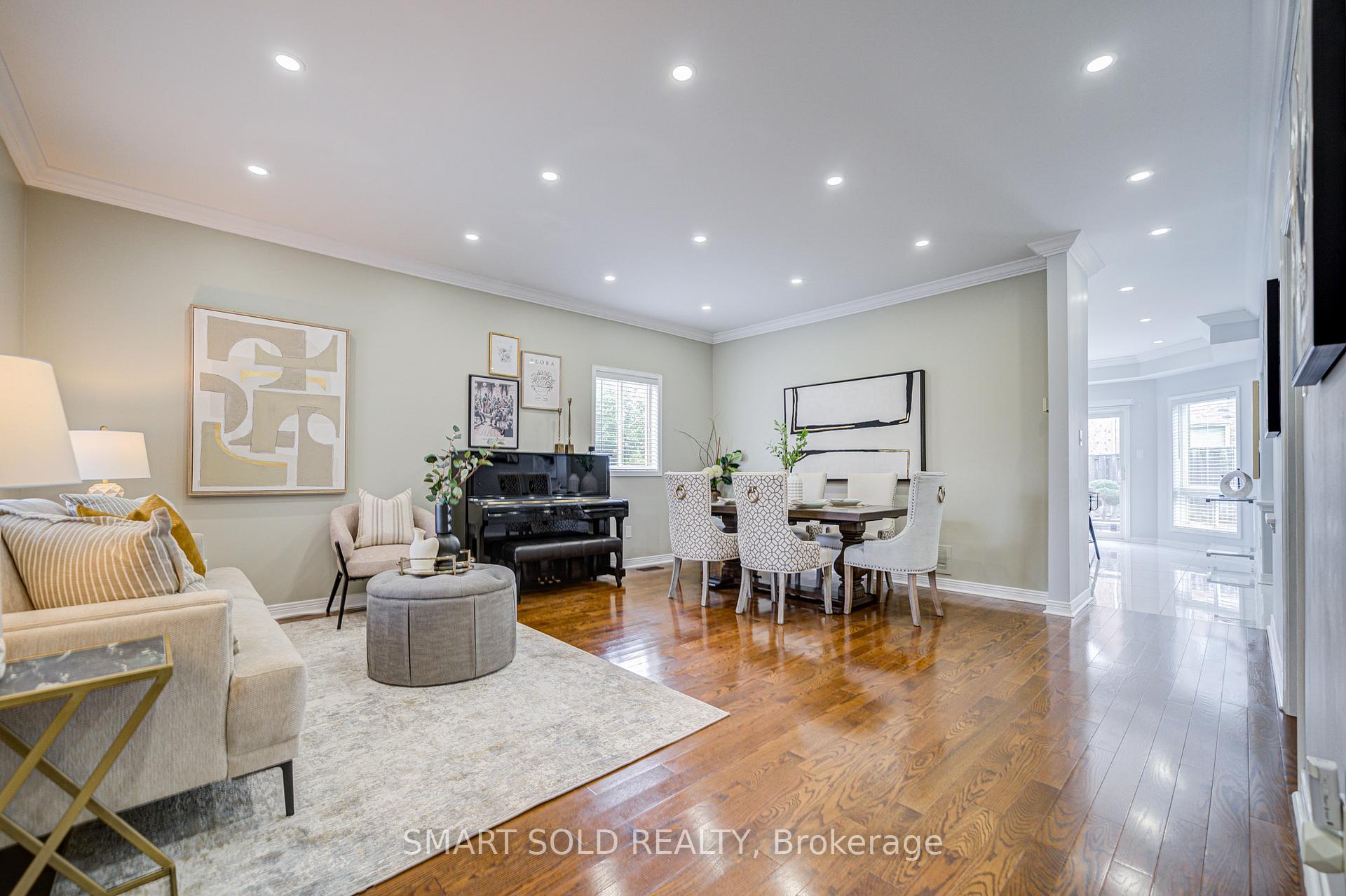 Photo 6 of 51 Houndsbrook Crescent, Markham, Markville — HOMEH