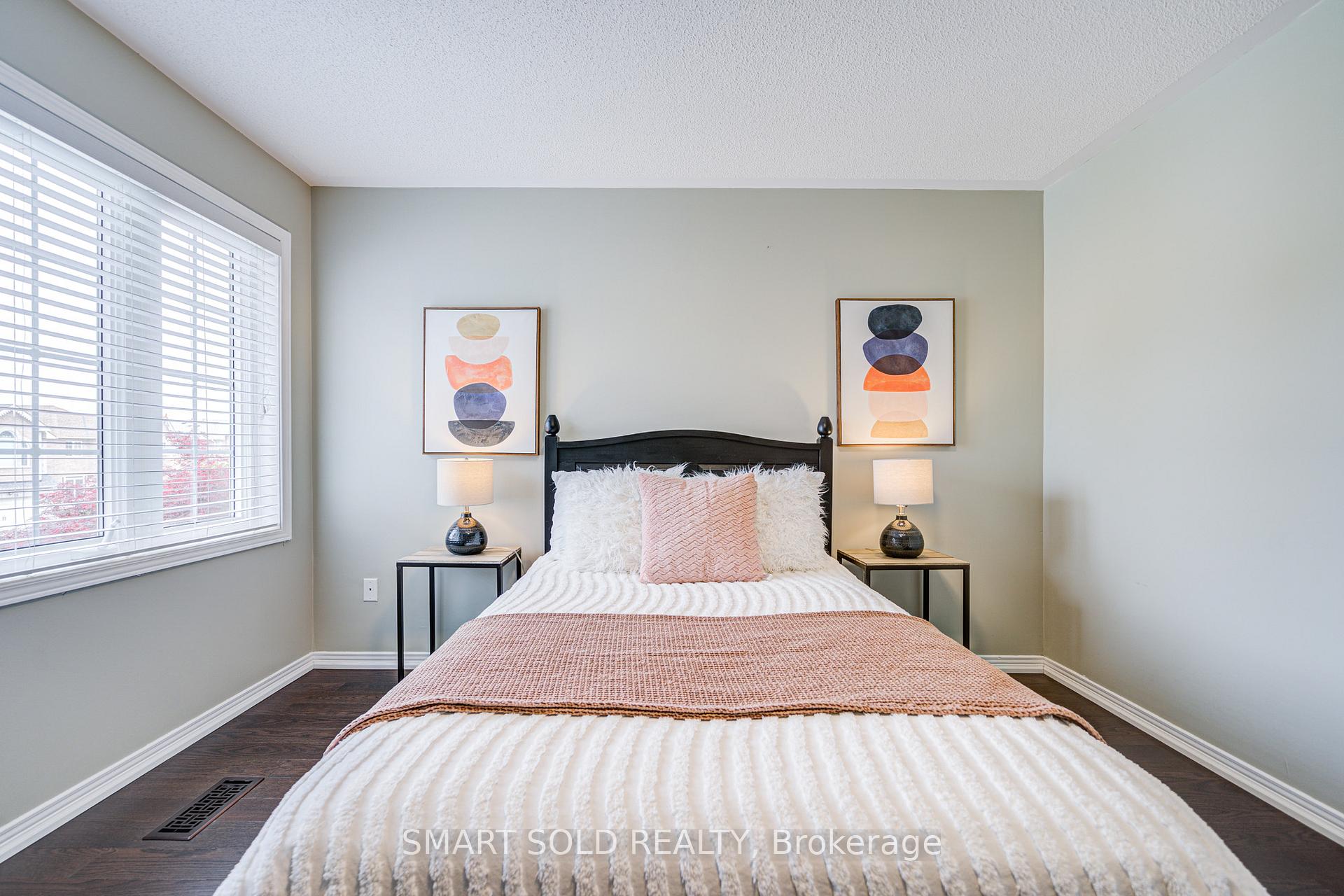Photo 15 of 51 Houndsbrook Crescent, Markham, Markville — HOMEH