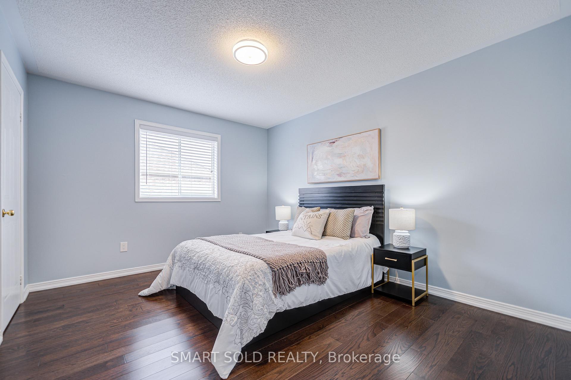 Photo 21 of 51 Houndsbrook Crescent, Markham, Markville — HOMEH