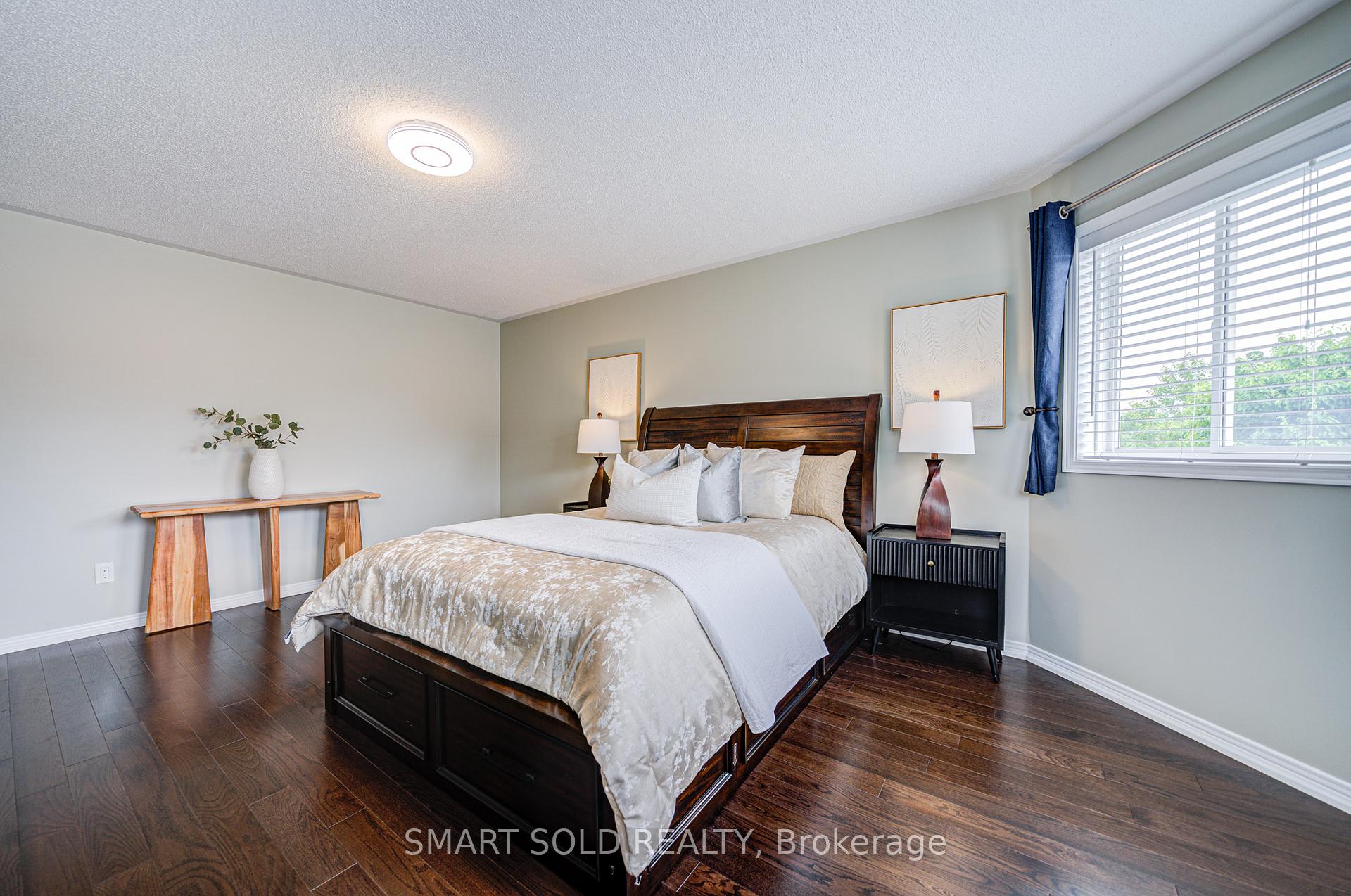 Photo 26 of 51 Houndsbrook Crescent, Markham, Markville — HOMEH