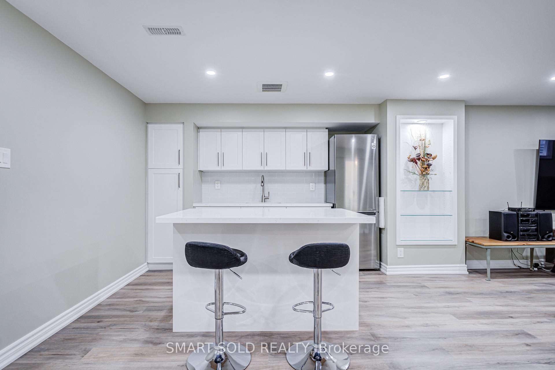 Photo 30 of 51 Houndsbrook Crescent, Markham, Markville — HOMEH