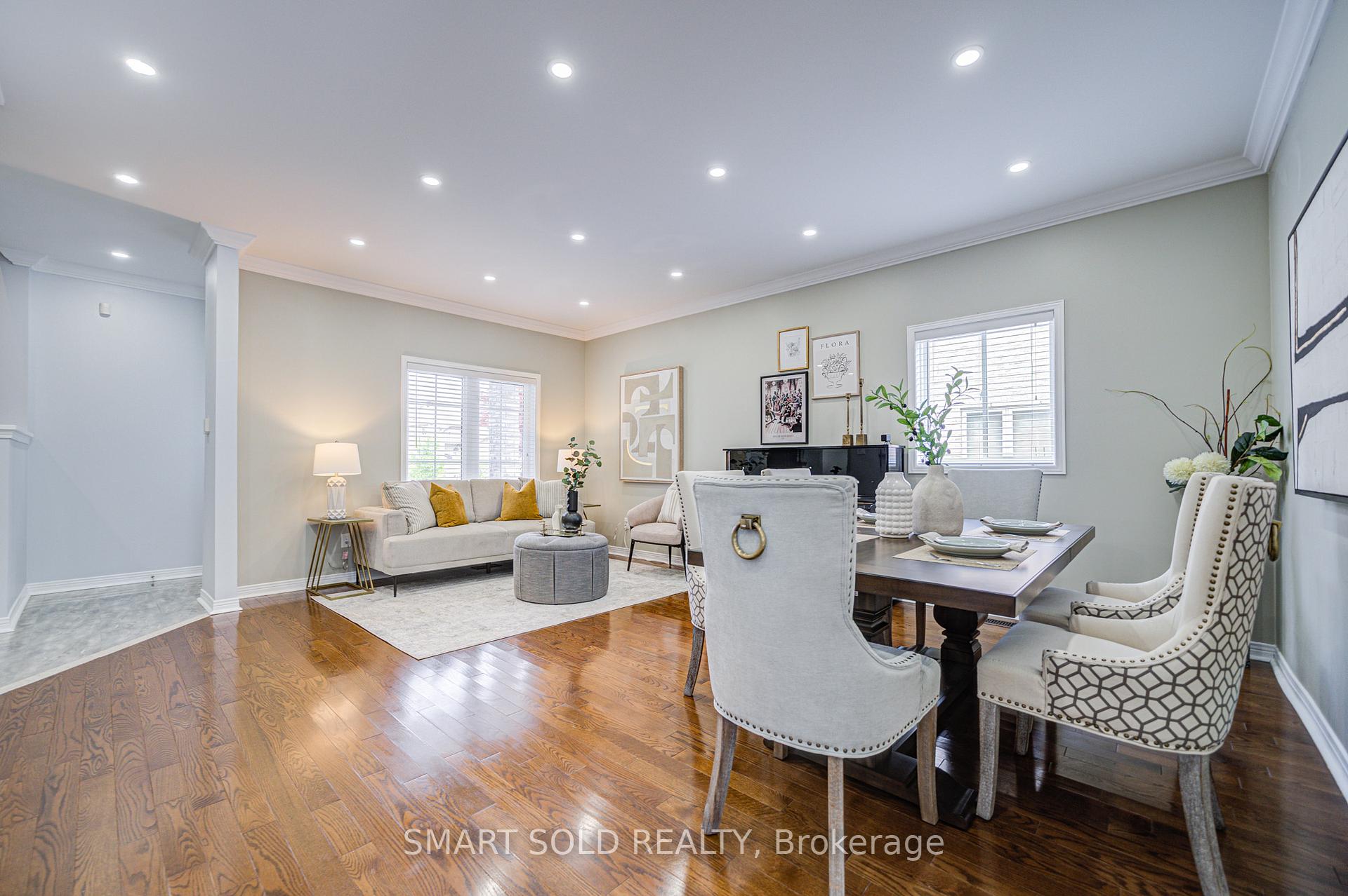 Photo 32 of 51 Houndsbrook Crescent, Markham, Markville — HOMEH