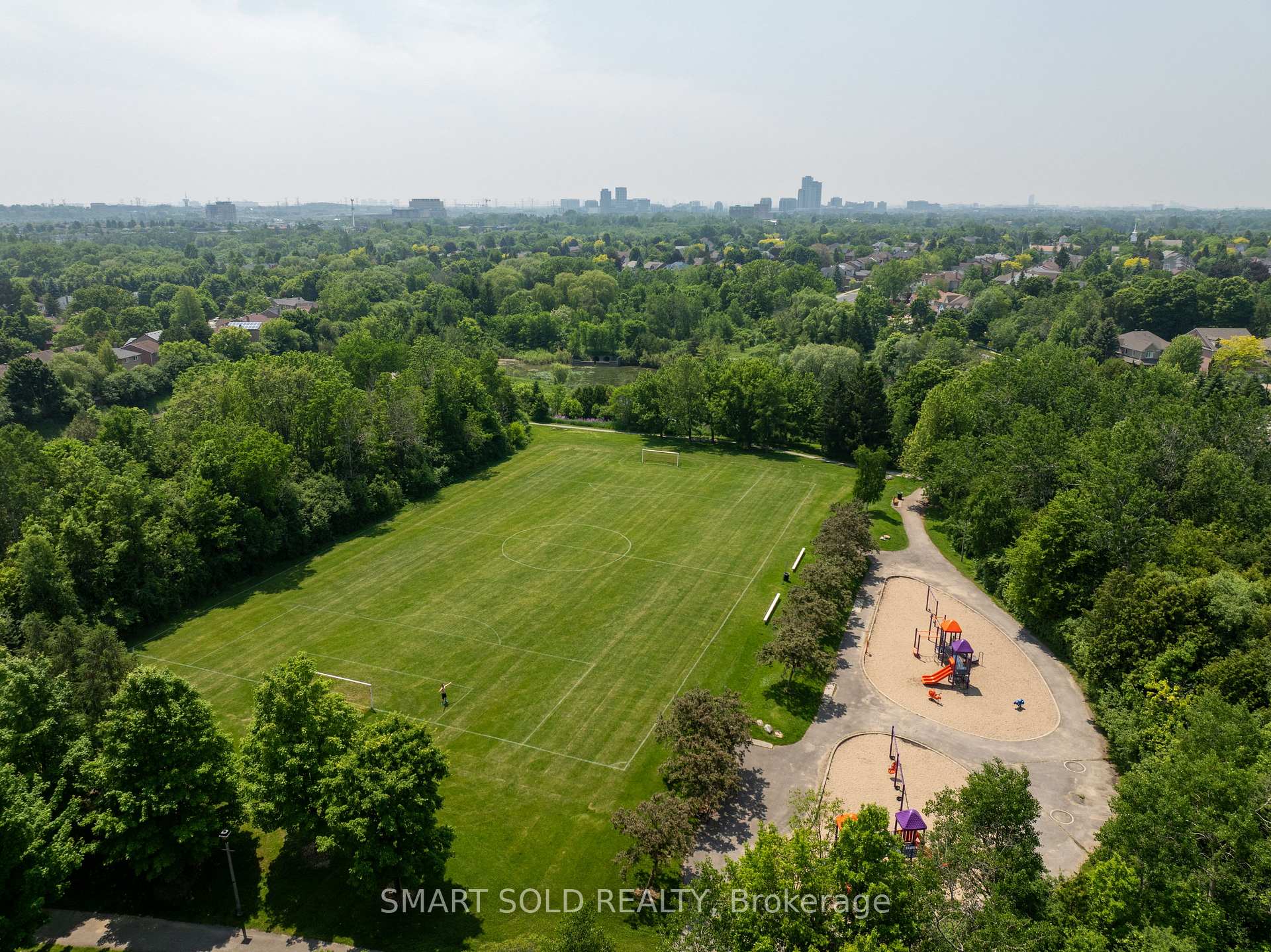 Photo 45 of 51 Houndsbrook Crescent, Markham, Markville — HOMEH