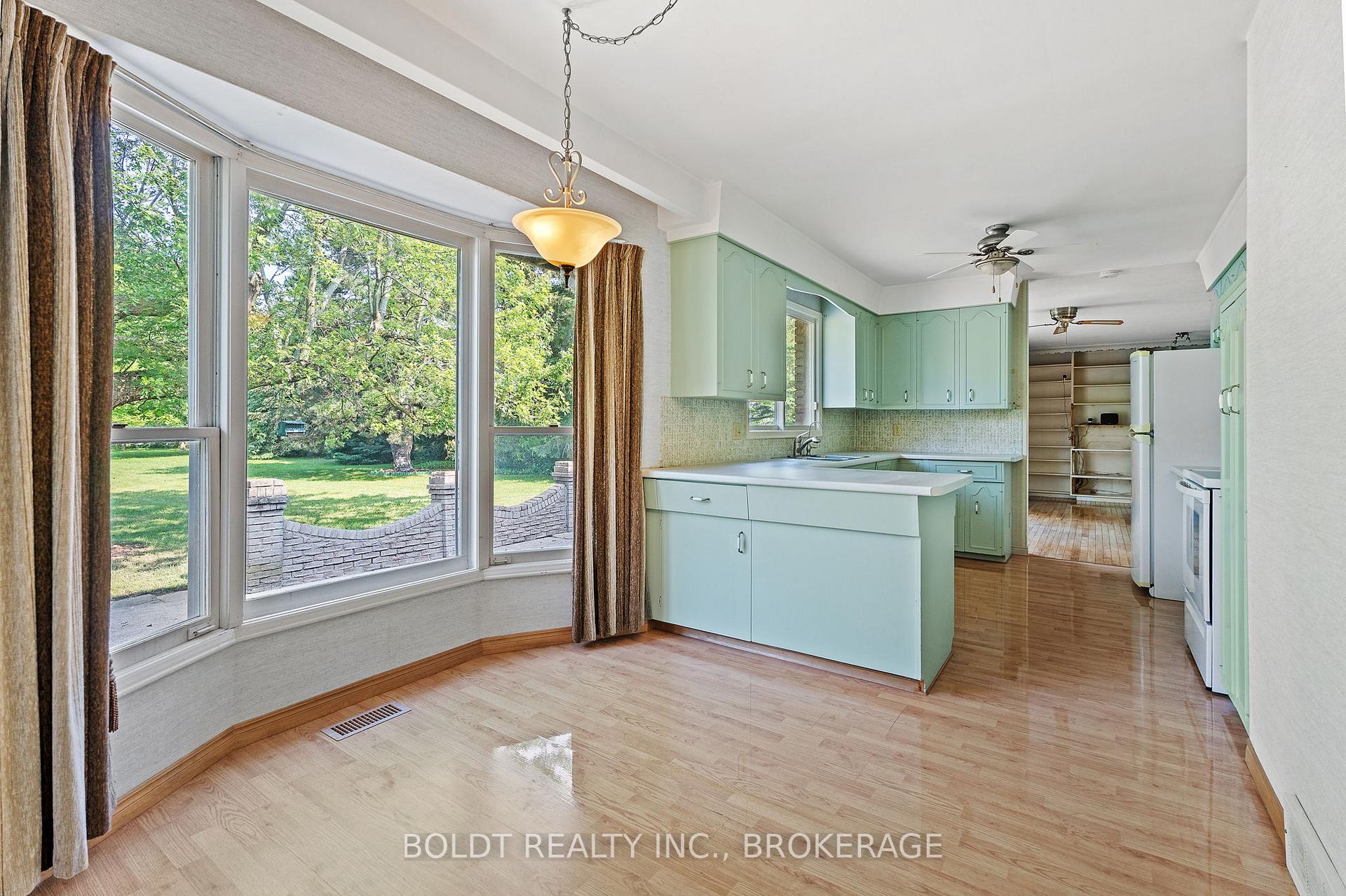 Photo 21 of 1842 Third Street, St. Catharines, Rural Fourth — HOMEH