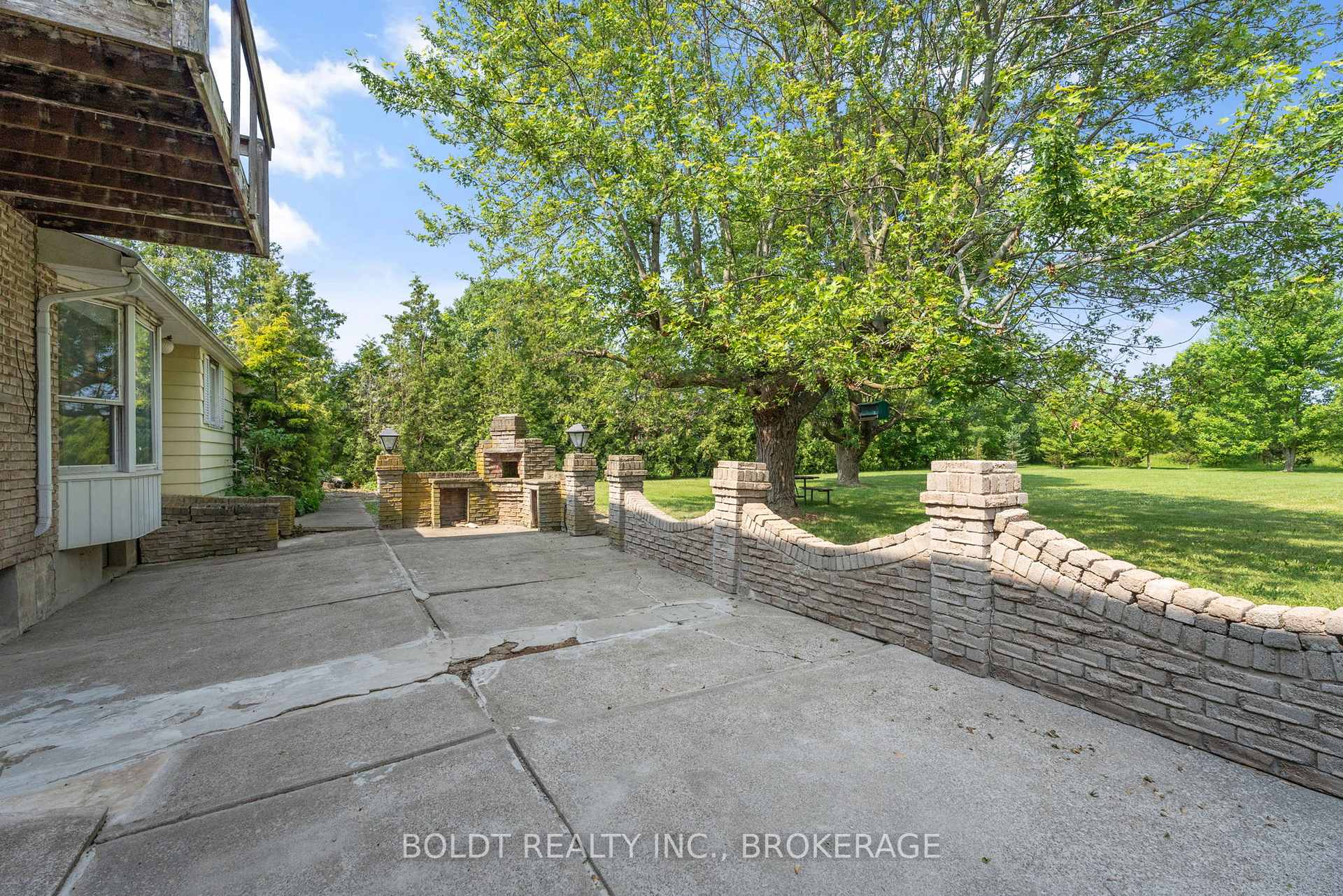 Photo 16 of 1842 Third Street, St. Catharines, Rural Fourth — HOMEH