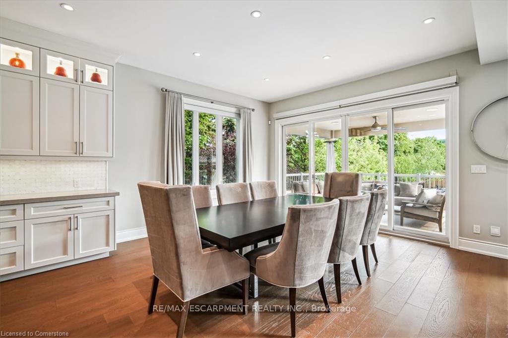 Photo 15 of 30 Parkmanor Drive, Hamilton, Stoney Creek — HOMEH