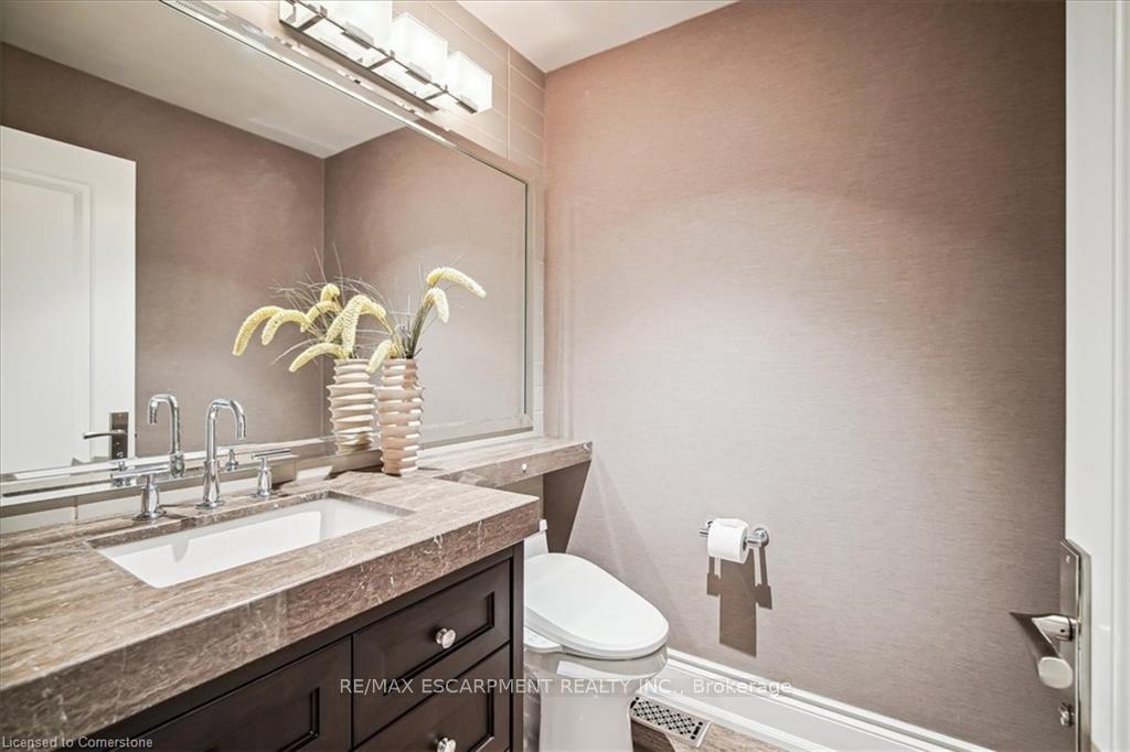 Photo 30 of 30 Parkmanor Drive, Hamilton, Stoney Creek — HOMEH