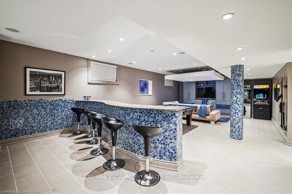 Photo 31 of 30 Parkmanor Drive, Hamilton, Stoney Creek — HOMEH