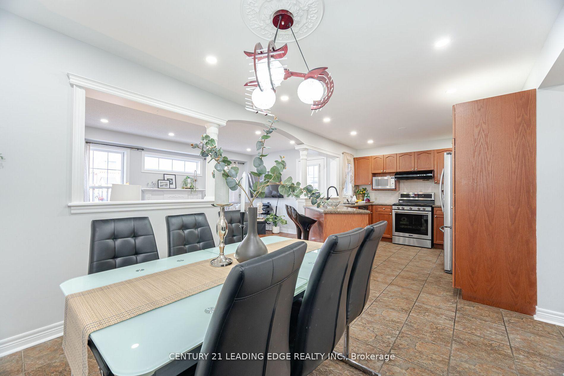 Photo 14 of 71 Taverner Crescent N, Ajax, Northwest Ajax — HOMEH