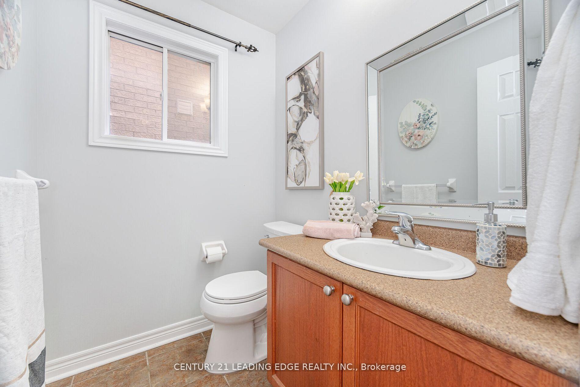 Photo 25 of 71 Taverner Crescent N, Ajax, Northwest Ajax — HOMEH