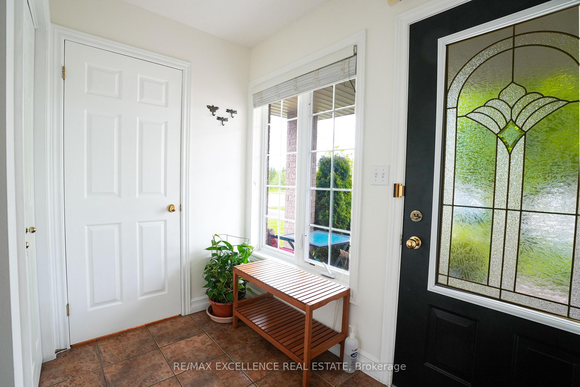 Photo 3 of 274 Watson Parkway N, Guelph, Grange Road — HOMEH