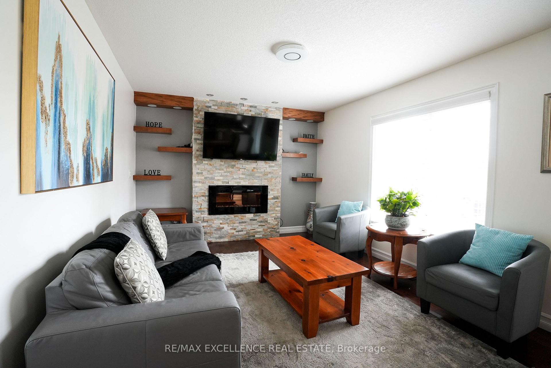 Photo 27 of 274 Watson Parkway N, Guelph, Grange Road — HOMEH