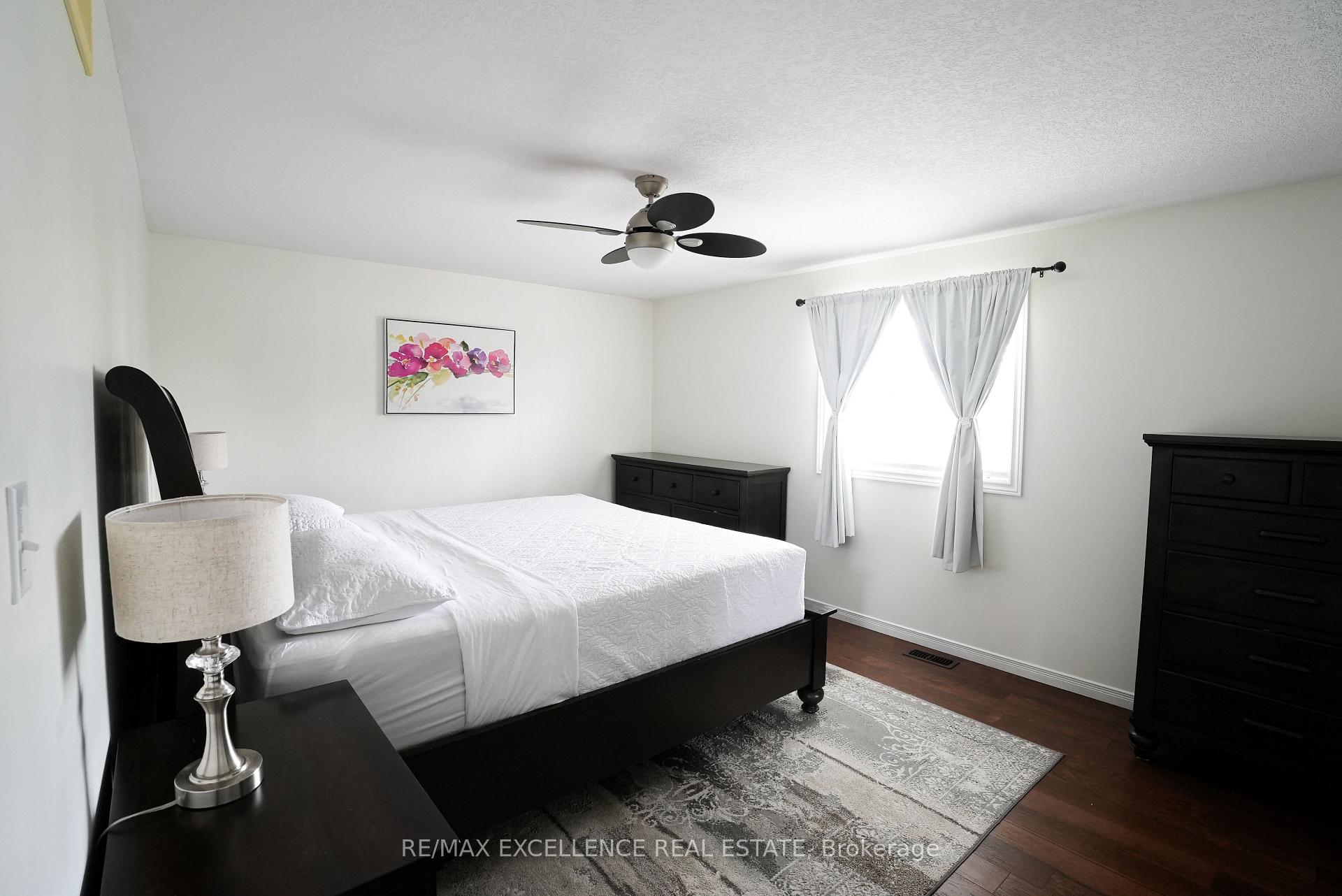 Photo 14 of 274 Watson Parkway N, Guelph, Grange Road — HOMEH
