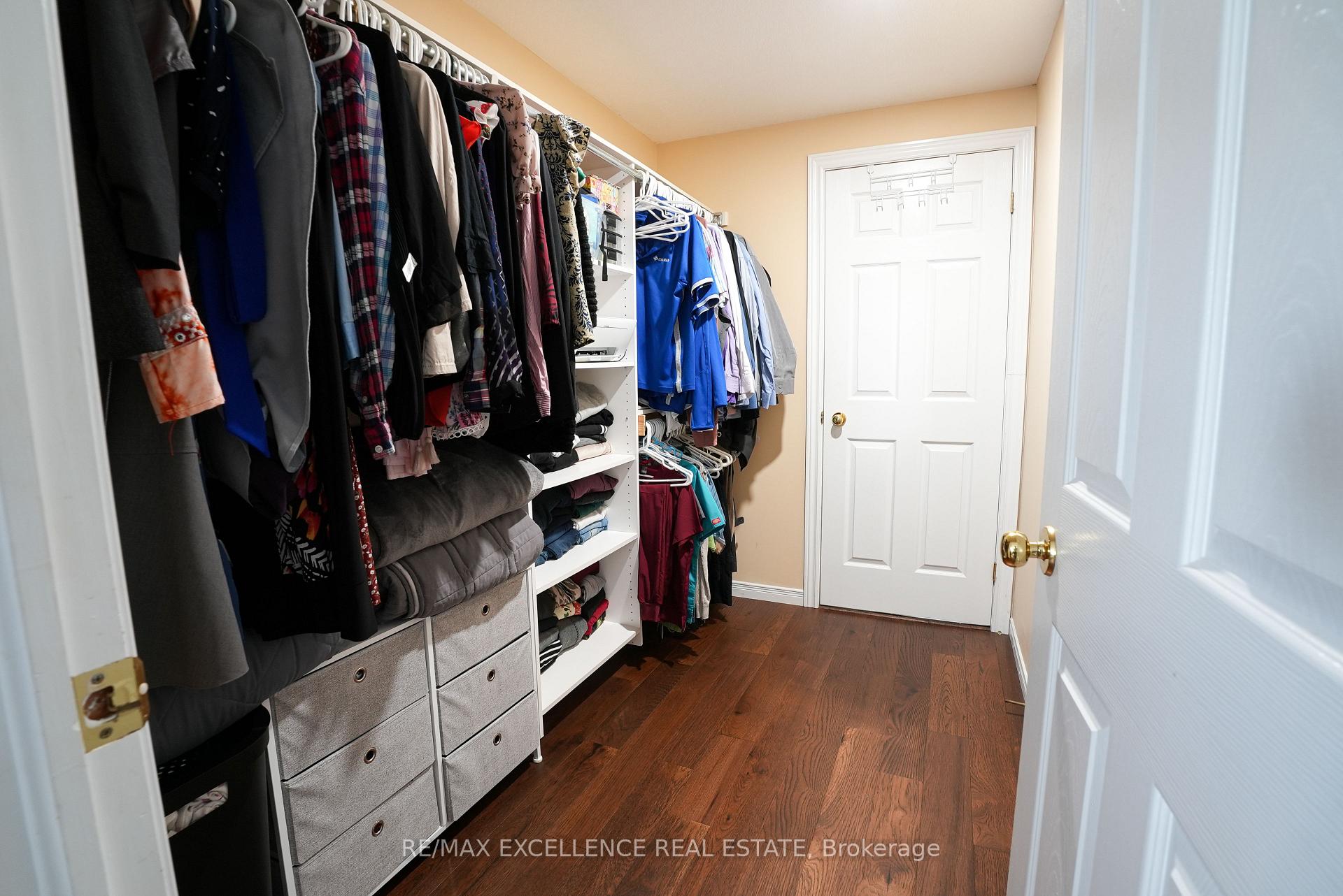 Photo 23 of 274 Watson Parkway N, Guelph, Grange Road — HOMEH