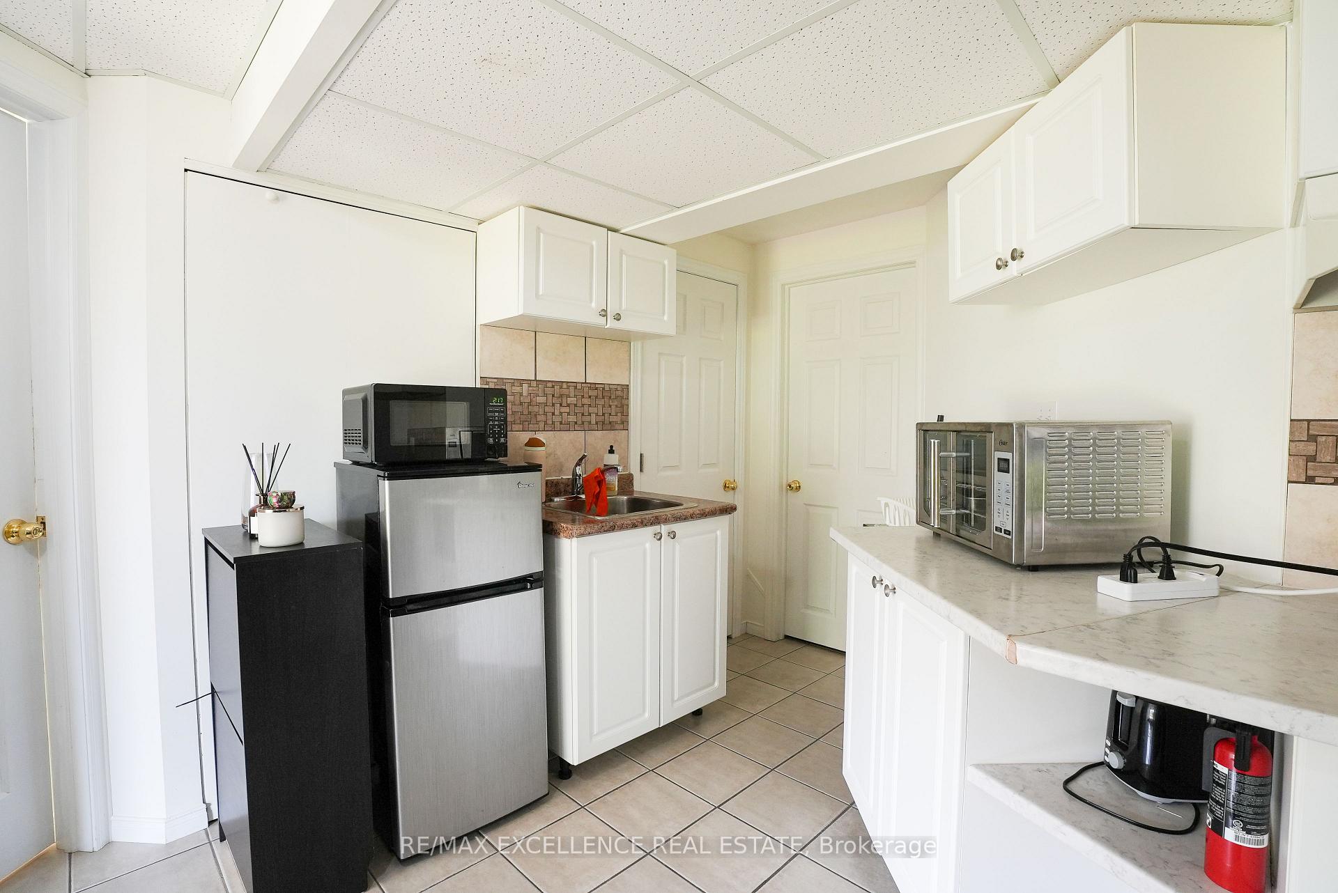 Photo 39 of 274 Watson Parkway N, Guelph, Grange Road — HOMEH