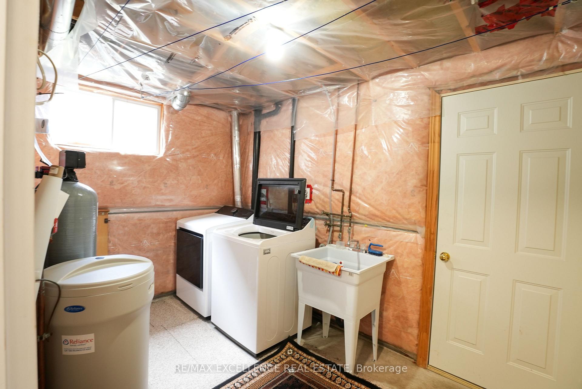 Photo 26 of 274 Watson Parkway N, Guelph, Grange Road — HOMEH