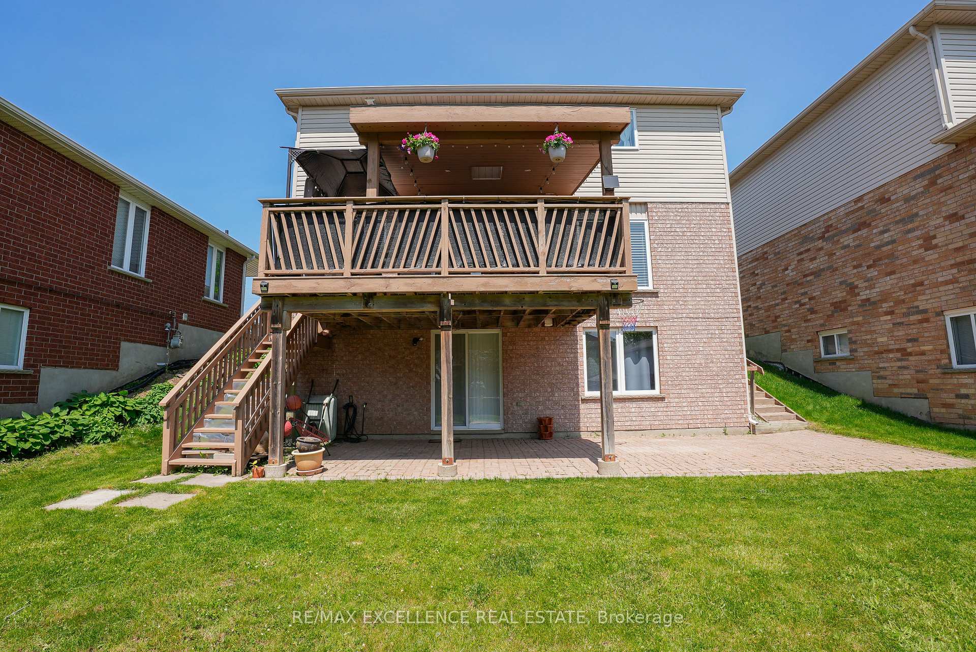 Photo 47 of 274 Watson Parkway N, Guelph, Grange Road — HOMEH