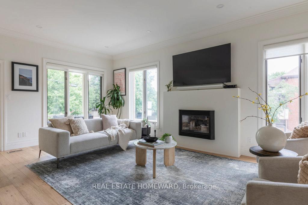 Photo 19 of 50 Hyde Park Avenue, Hamilton, Kirkendall — HOMEH