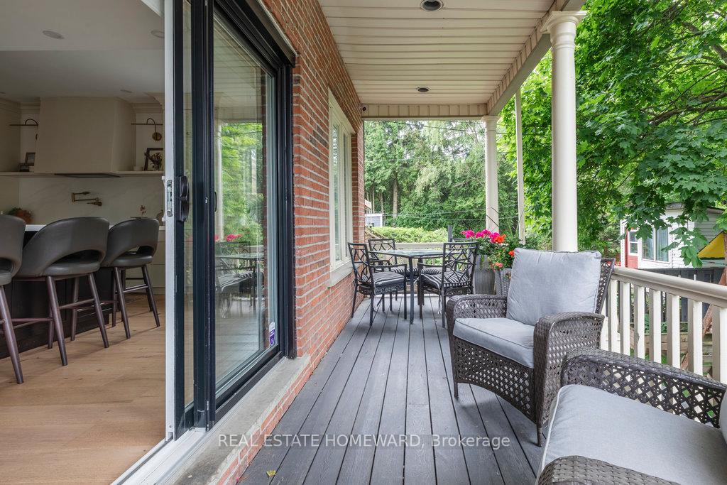 Photo 18 of 50 Hyde Park Avenue, Hamilton, Kirkendall — HOMEH