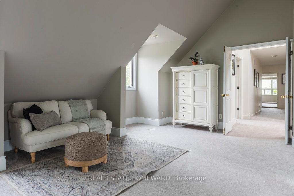 Photo 26 of 50 Hyde Park Avenue, Hamilton, Kirkendall — HOMEH