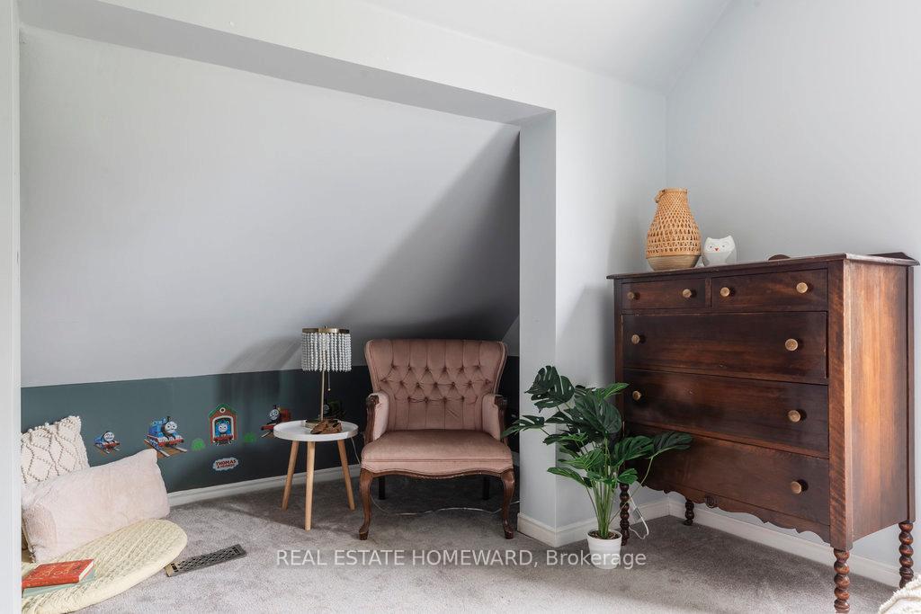 Photo 47 of 50 Hyde Park Avenue, Hamilton, Kirkendall — HOMEH
