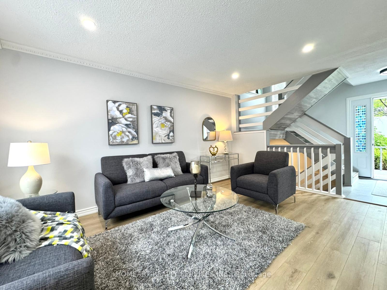 Photo 23 of 77 Bixby Crescent, Hamilton, Berrisfield — HOMEH