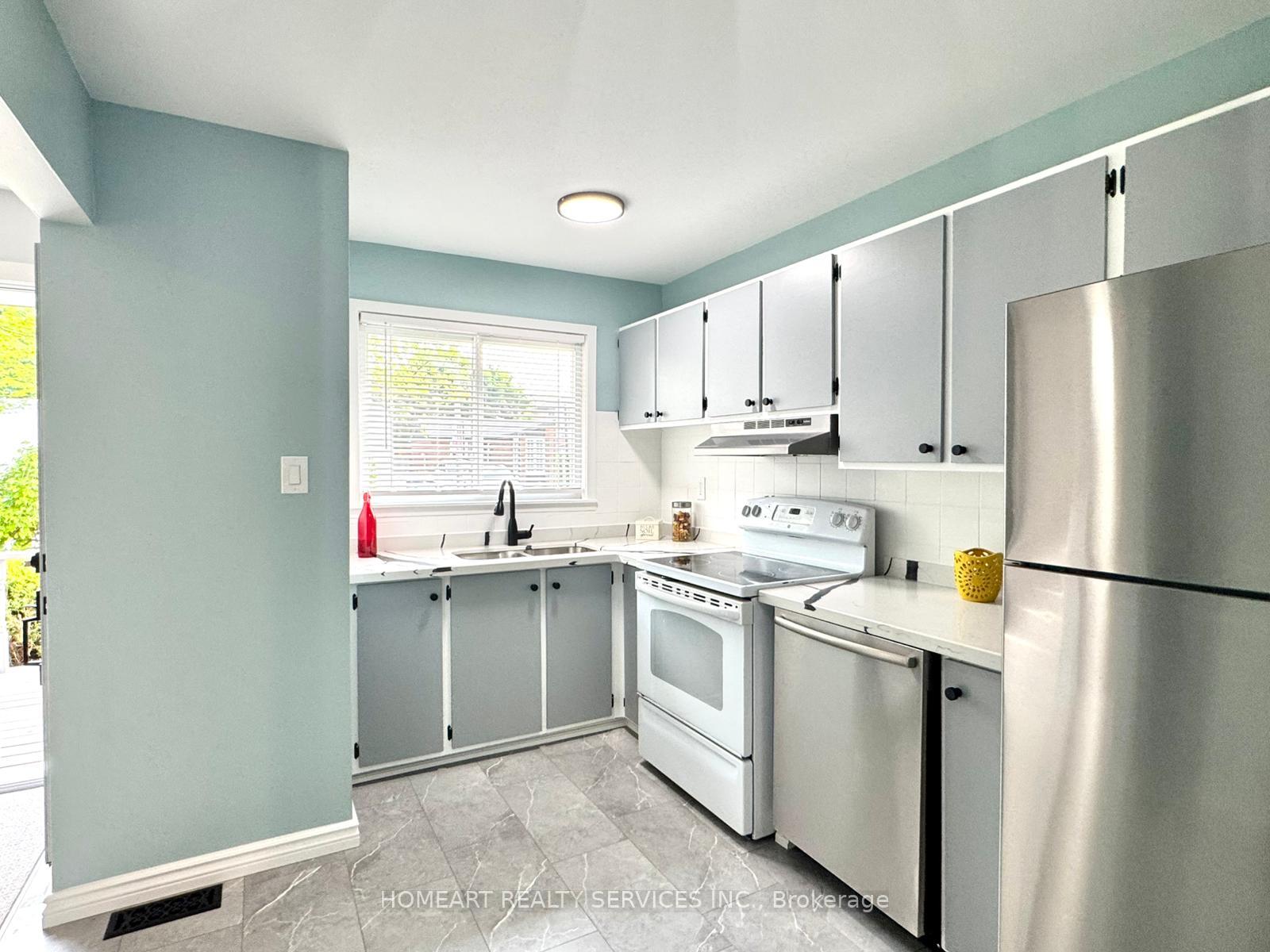 Photo 12 of 77 Bixby Crescent, Hamilton, Berrisfield — HOMEH