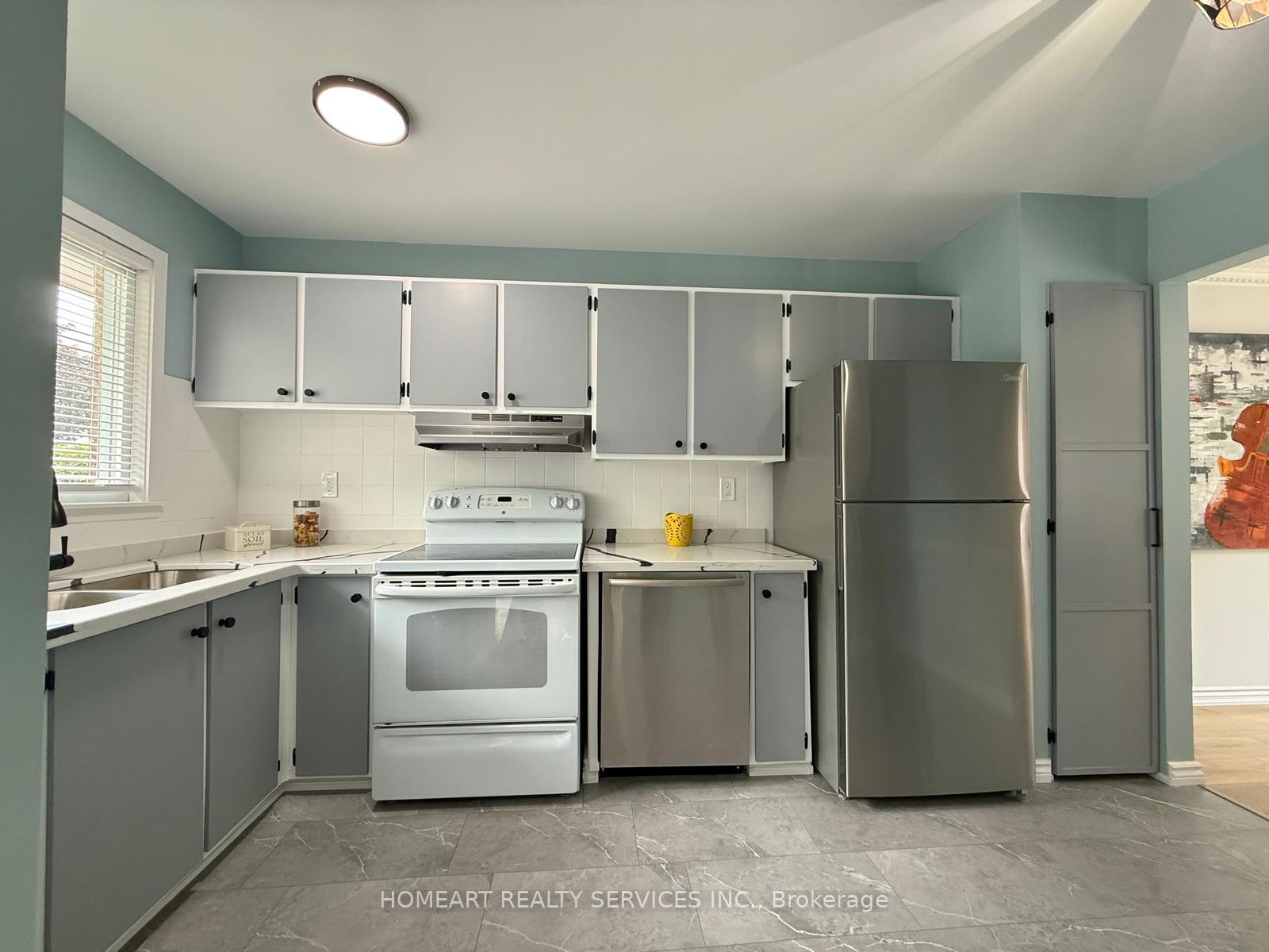 Photo 5 of 77 Bixby Crescent, Hamilton, Berrisfield — HOMEH