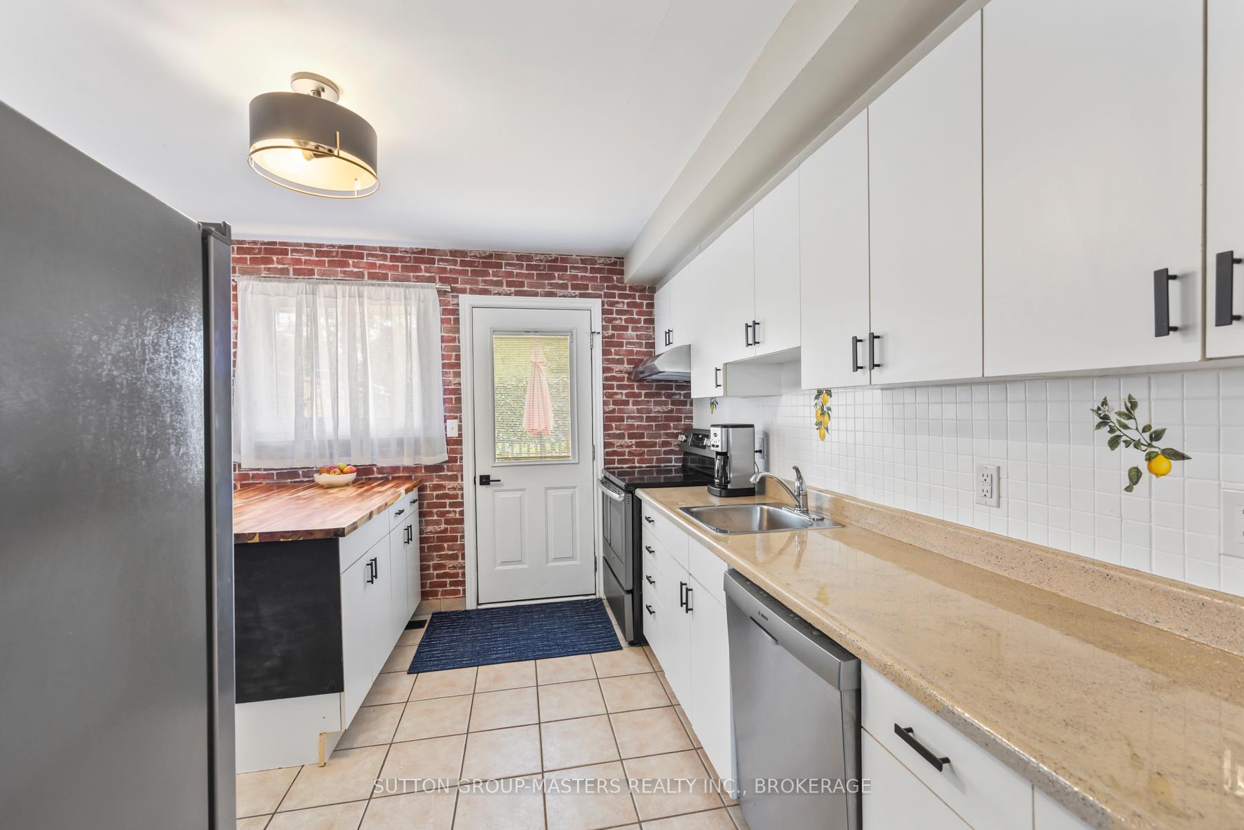 Photo 8 of 121 Wiley Street, Kingston — HOMEH
