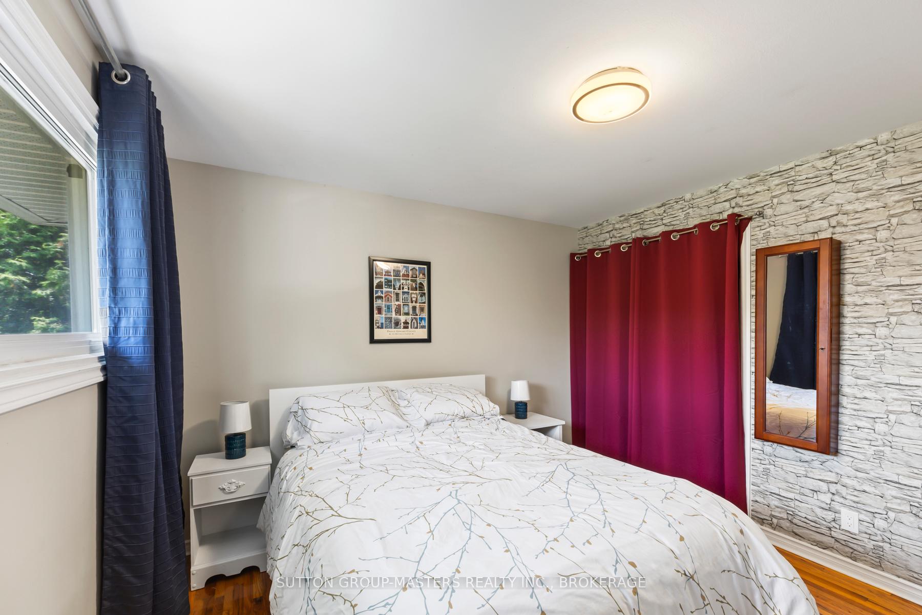 Photo 33 of 121 Wiley Street, Kingston — HOMEH