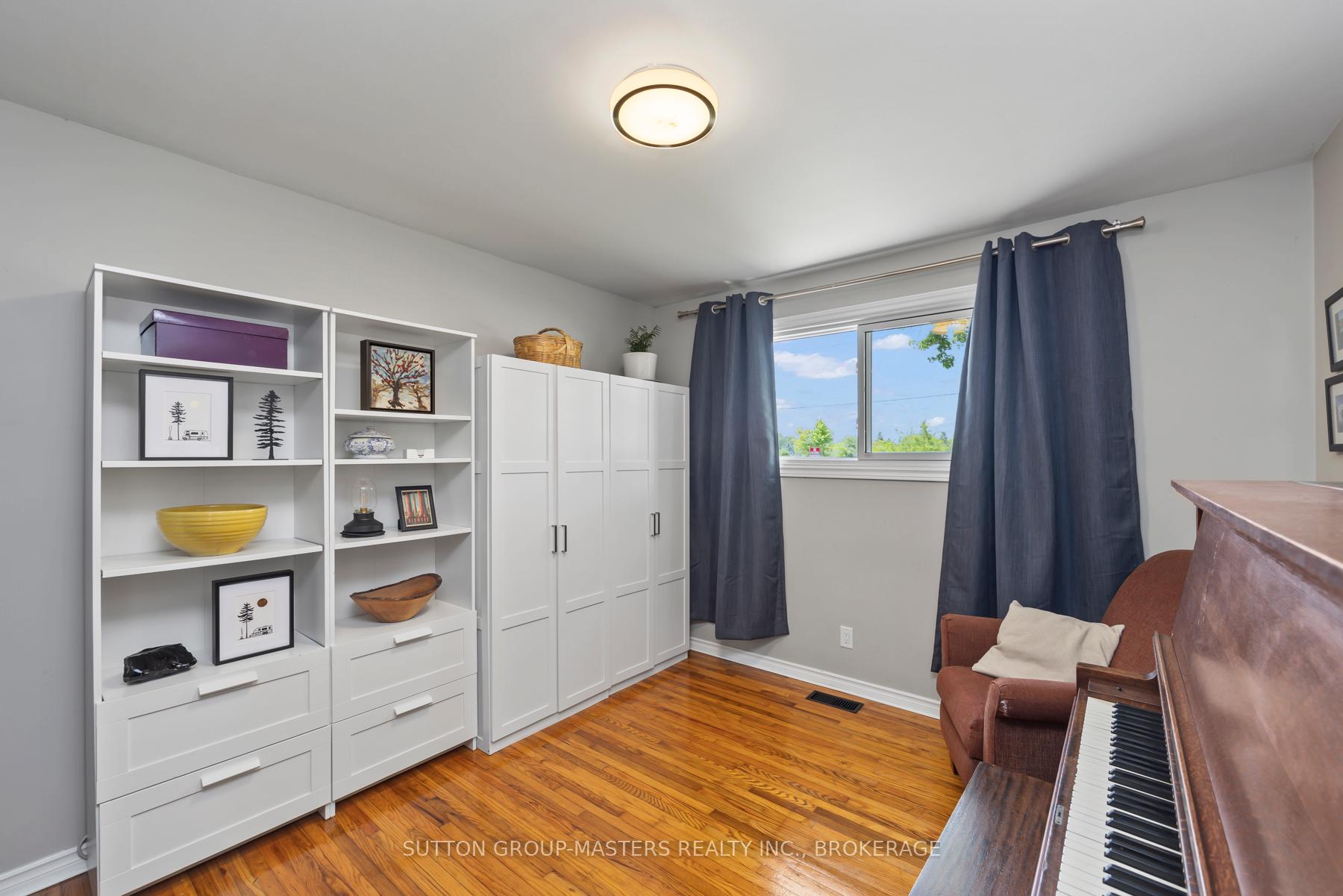 Photo 17 of 121 Wiley Street, Kingston — HOMEH